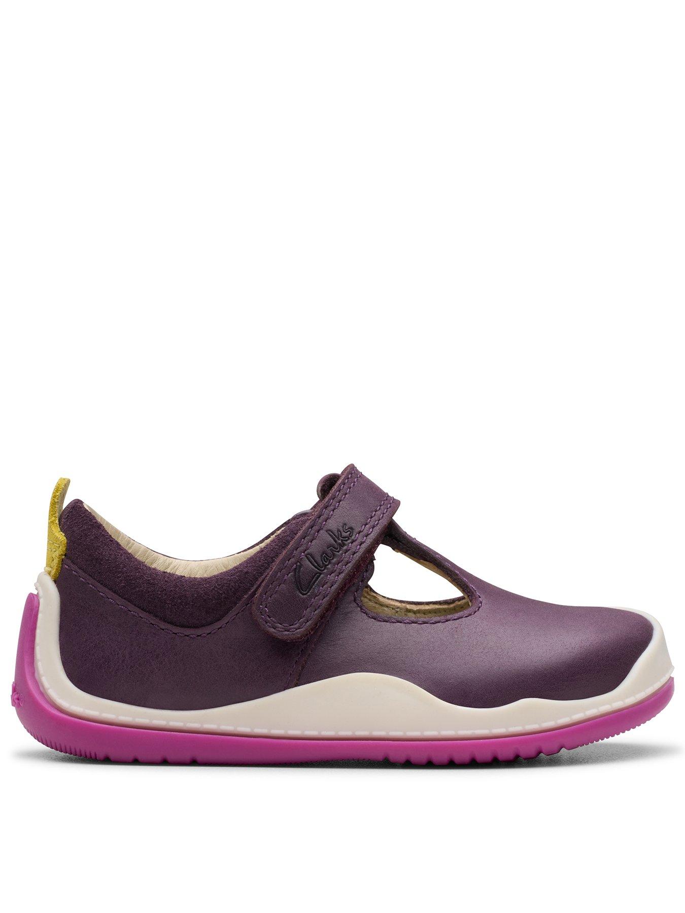 Clarks first shoes girl sale hotsell