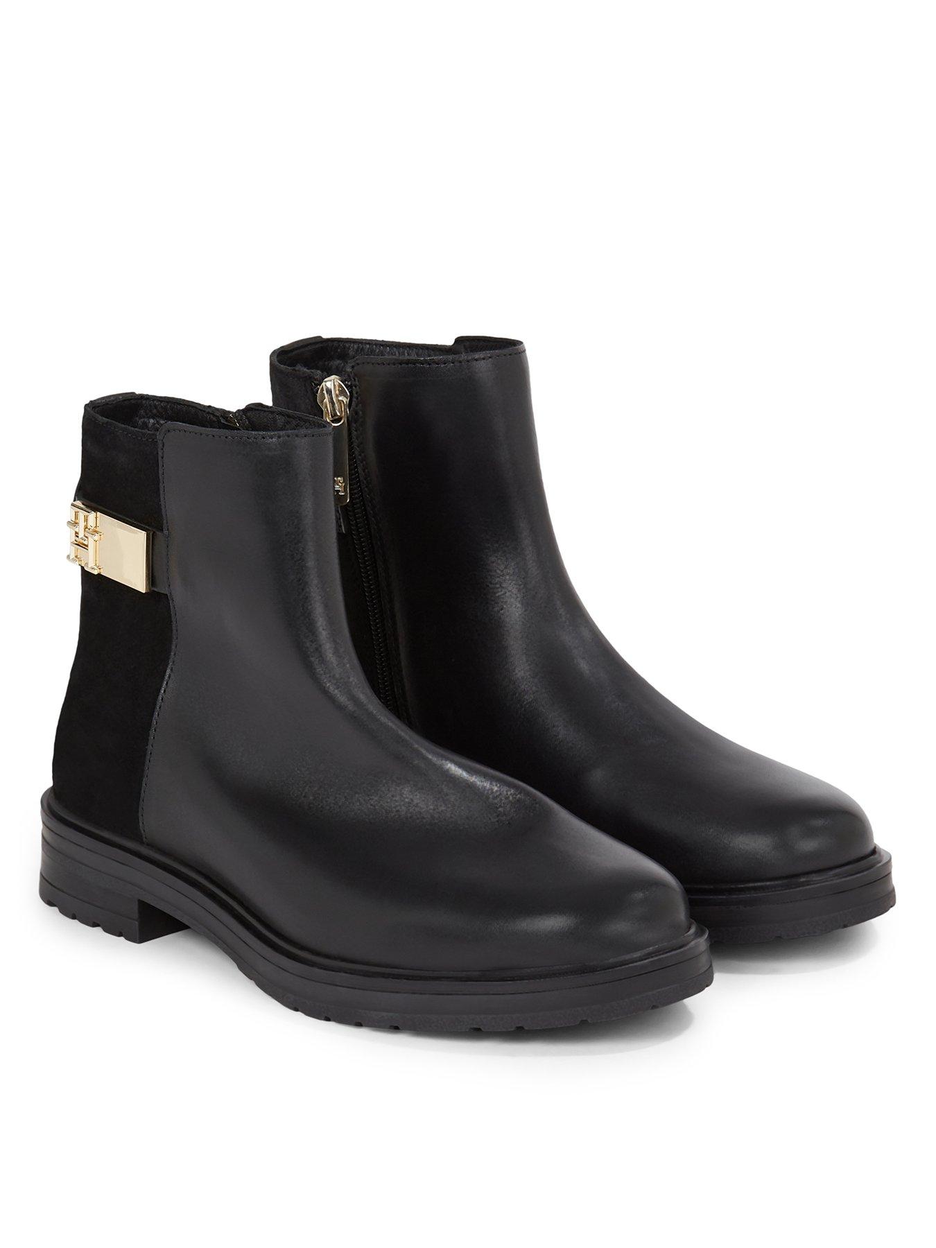 tommy-hilfiger-logo-leather-chelsea-boots-blackstillFront