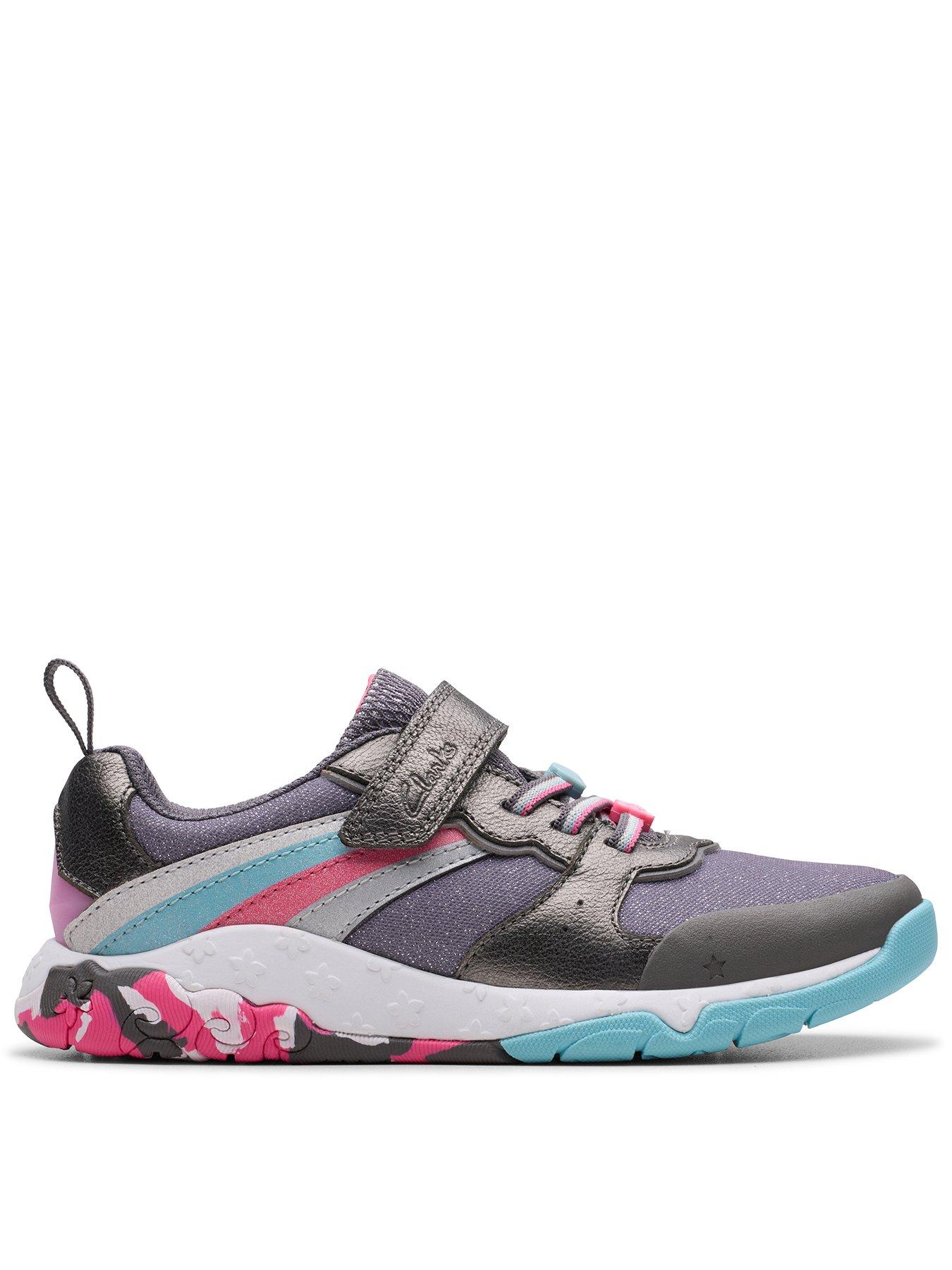 undefined Kids Tidal Star Trainer