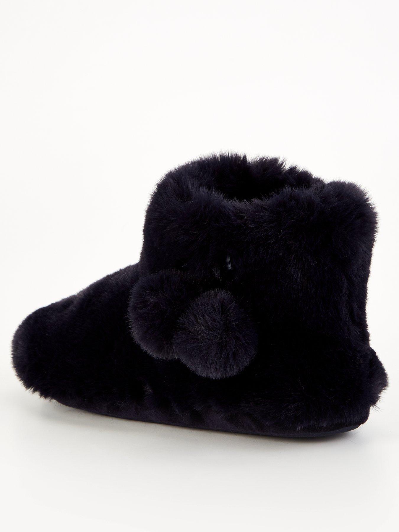 everyday-plush-boot-slipper-with-pom-poms-navyback