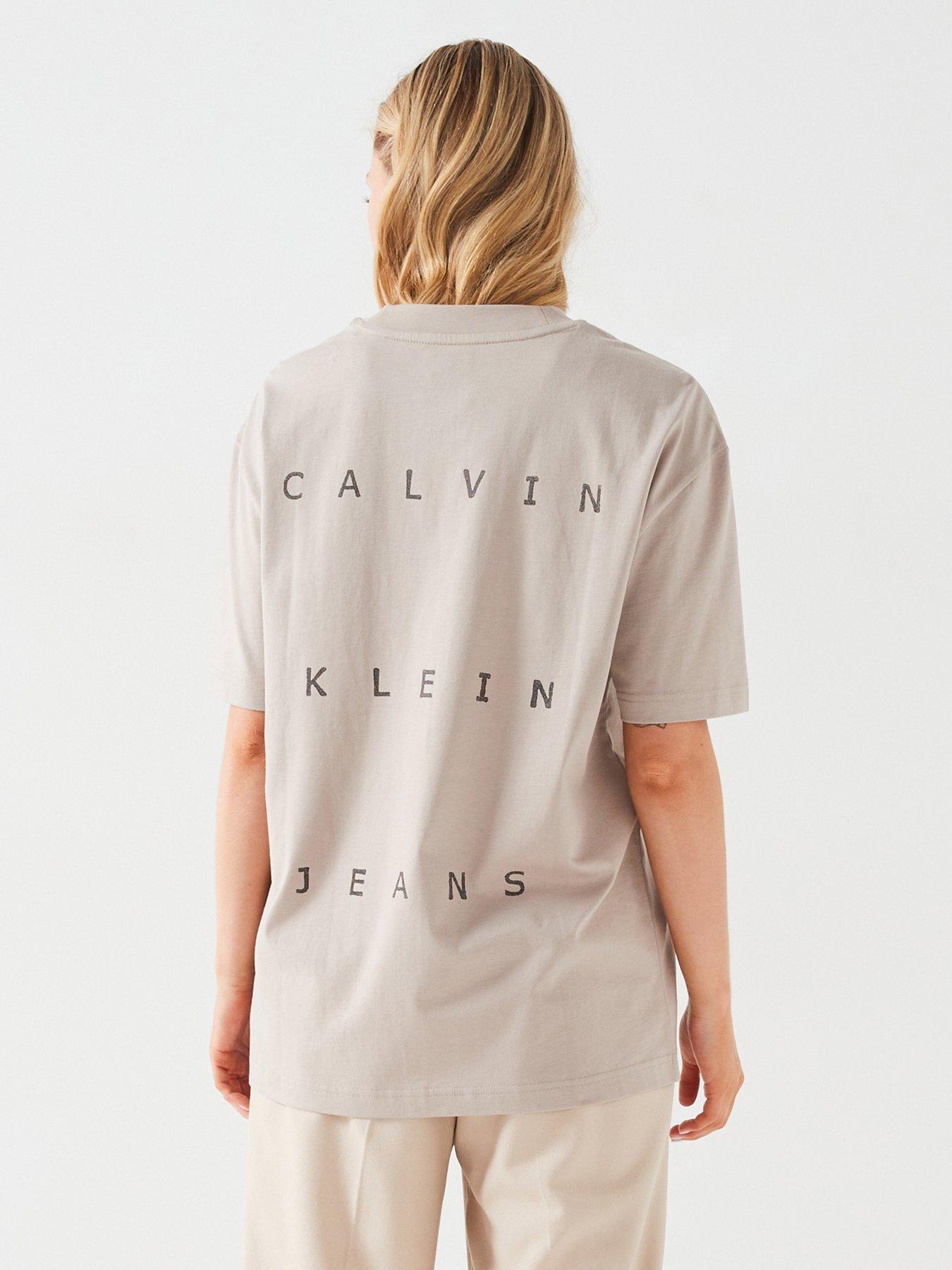 calvin-klein-jeans-graphic-logo-back-t-shirt-beige