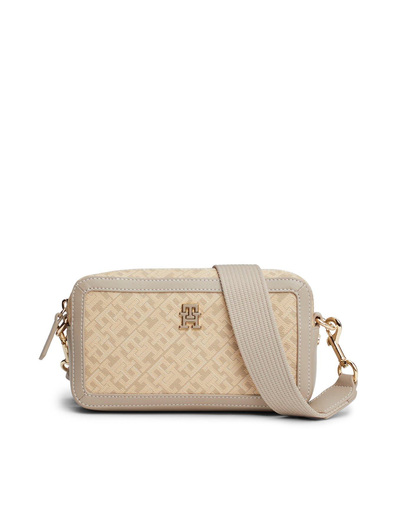 tommy-hilfiger-monogram-leather-camera-bag-beige