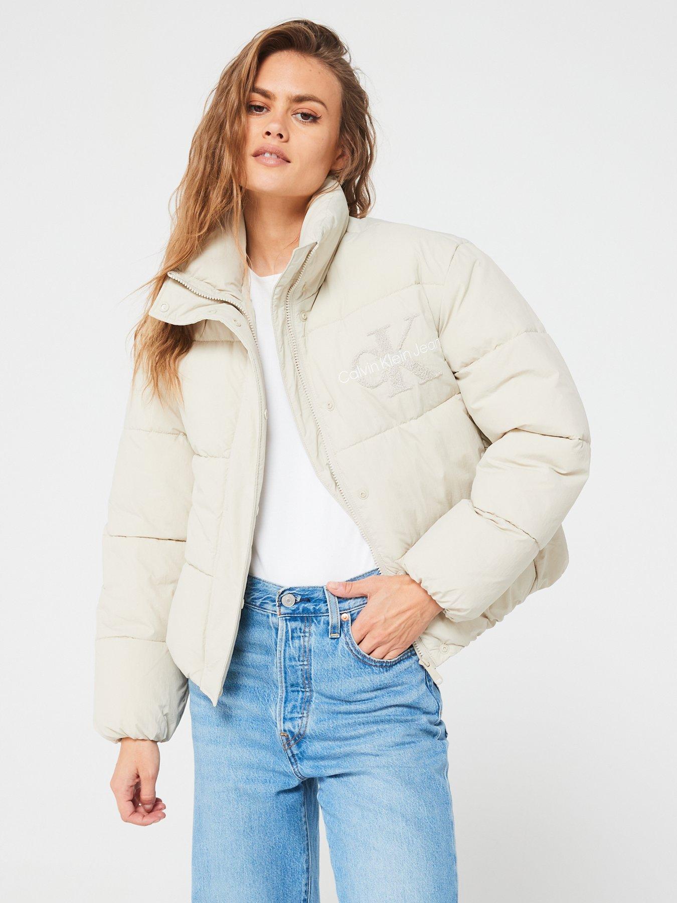 calvin-klein-jeans-chenille-monologo-padded-jacket-cream