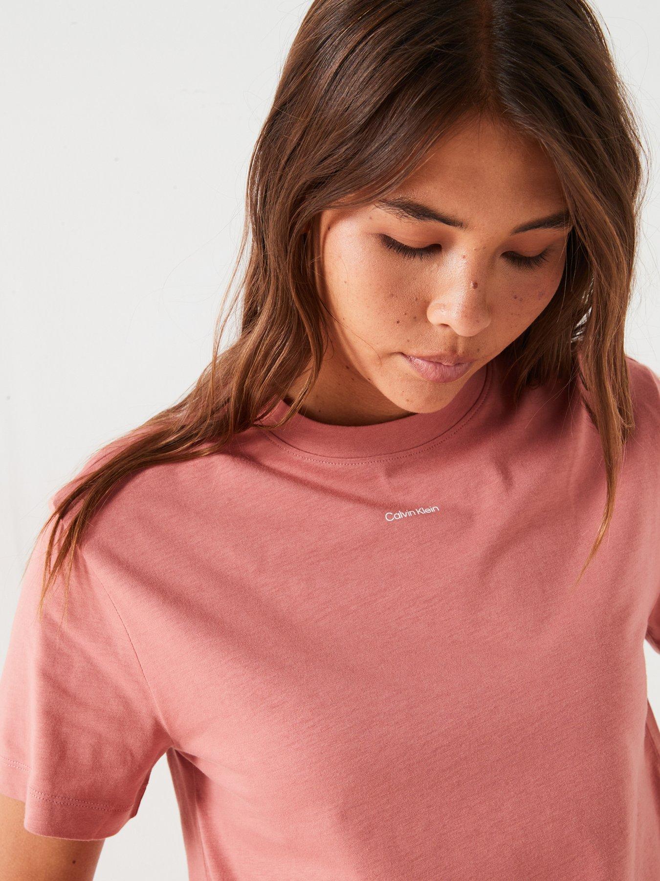 calvin-klein-micro-logo-t-shirt-pinkdetail