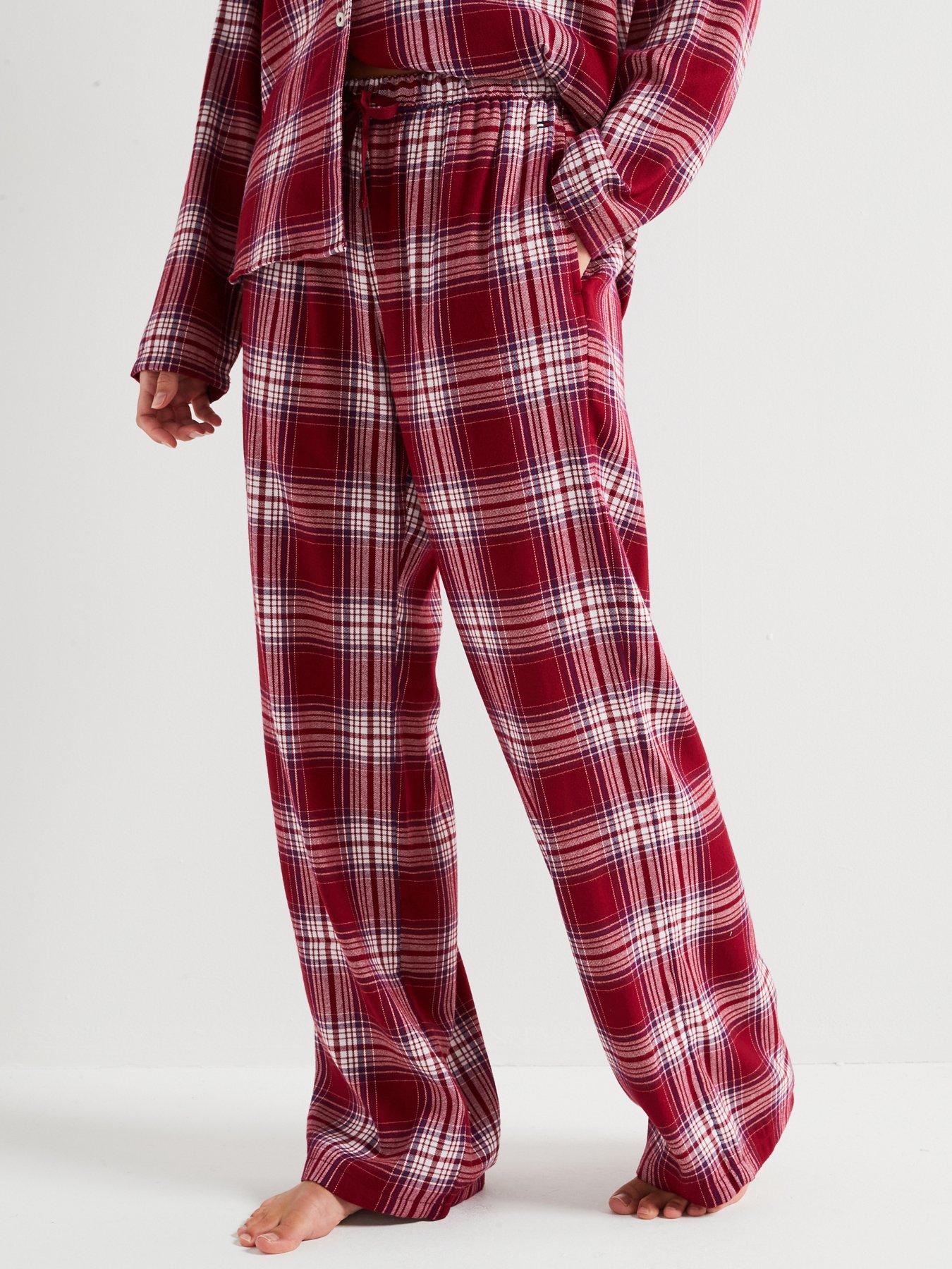 tommy-hilfiger-long-sleeve-flannel-pyjama-set-reddetail