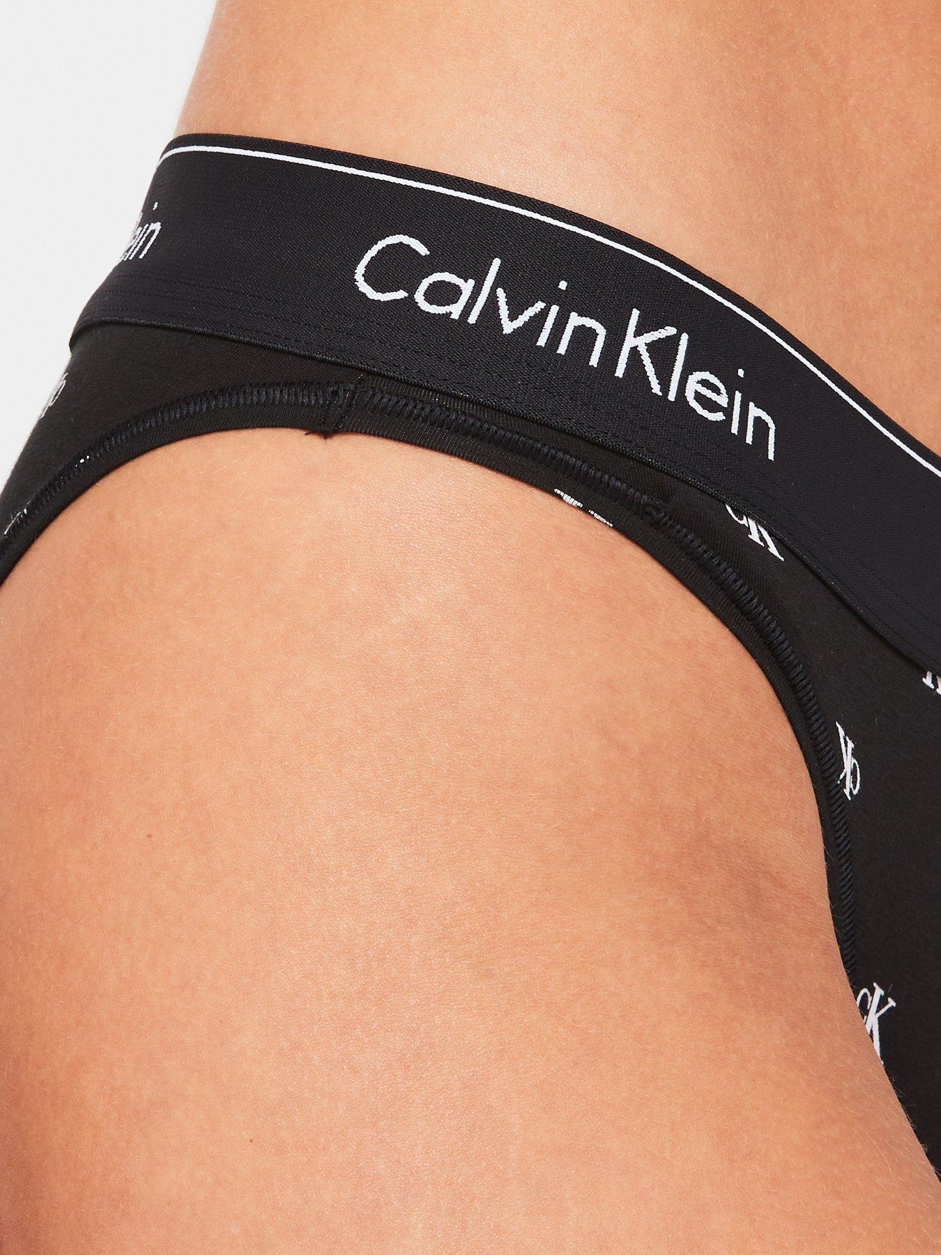 calvin-klein-printed-logo-brief-blackoutfit