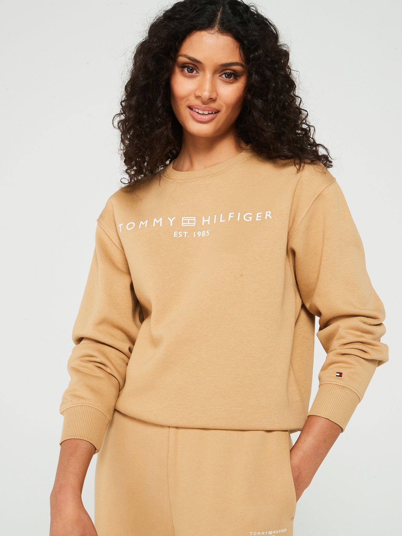 tommy-hilfiger-logo-sweatshirt-beige