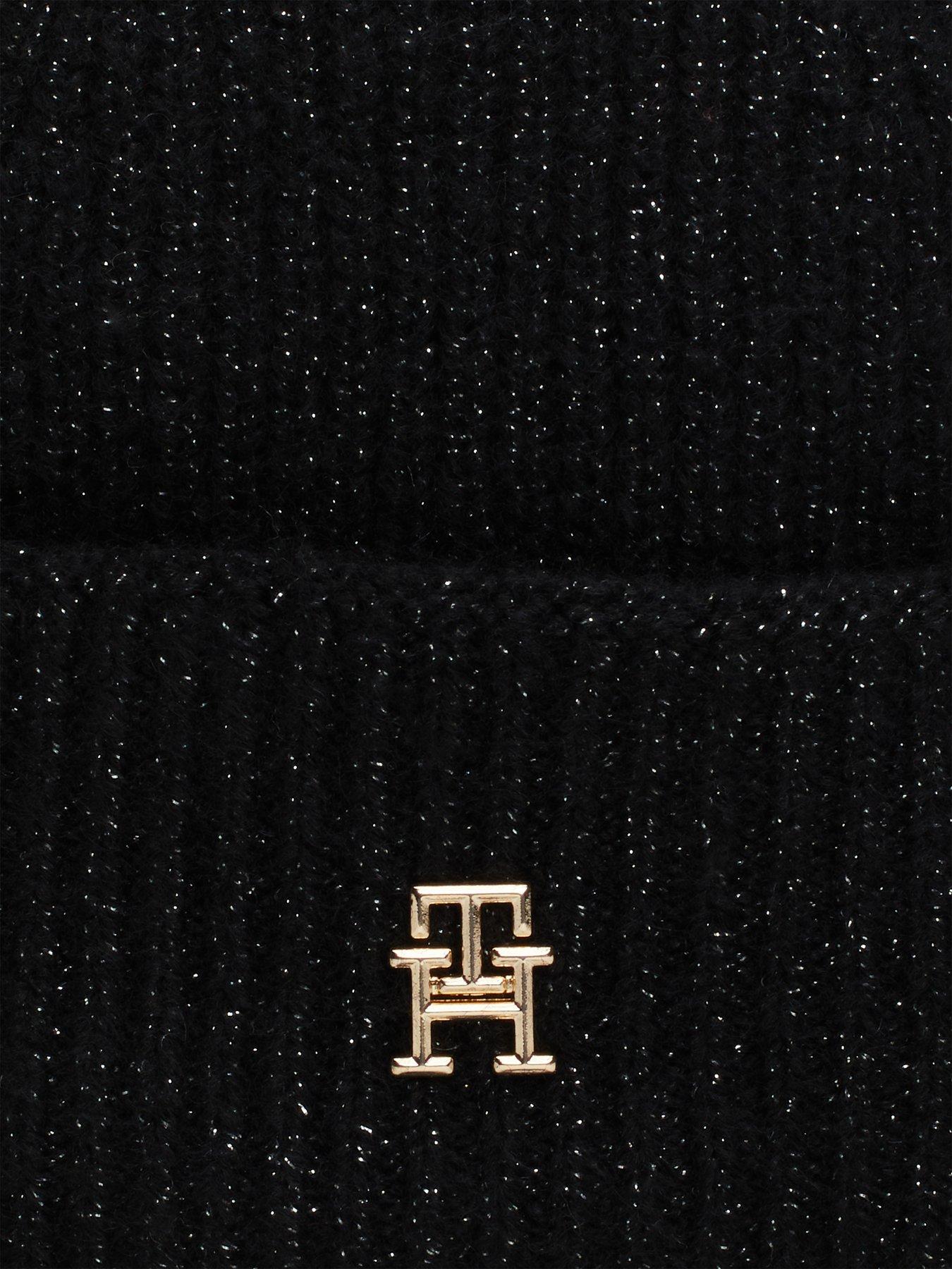 tommy-hilfiger-monogram-beanie-blackback