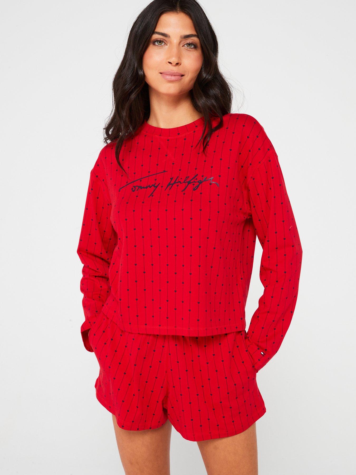 tommy-hilfiger-heart-print-pyjama-set-red