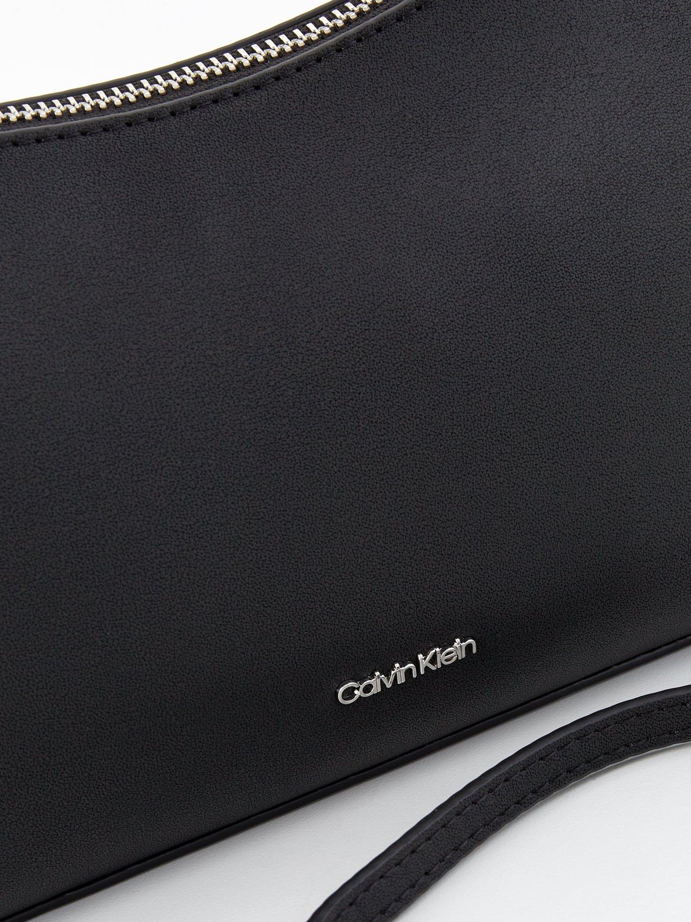 calvin-klein-logo-crossbody-bag-blackoutfit