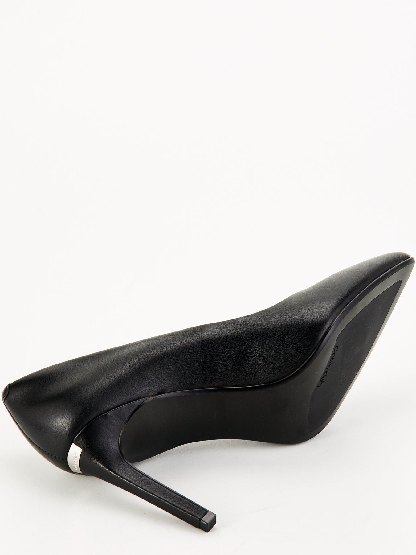 calvin-klein-leather-heel-pump-blackdetail