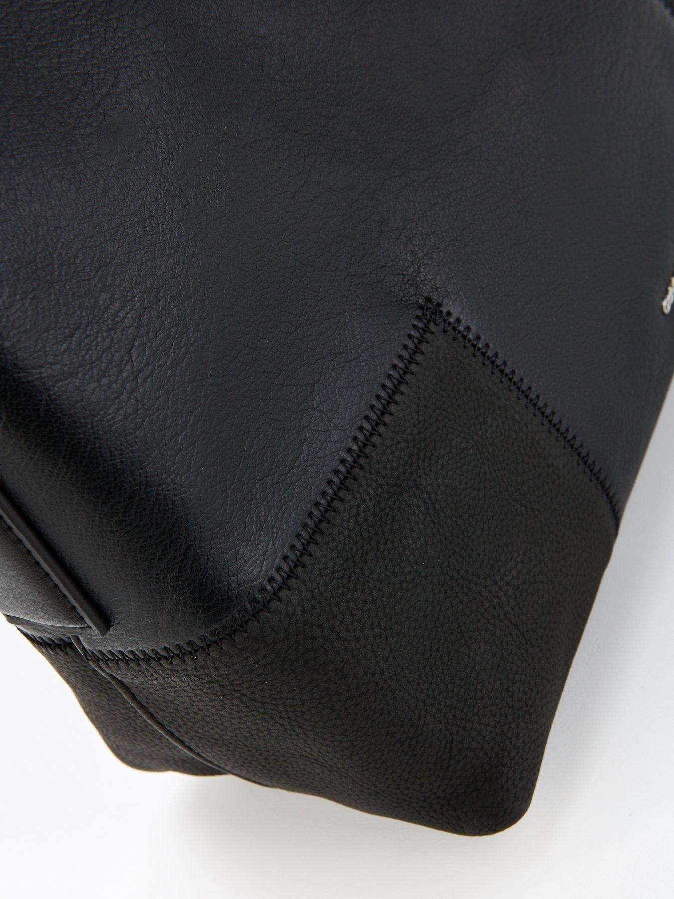 calvin-klein-nubuck-block-shoulder-bag-blackoutfit