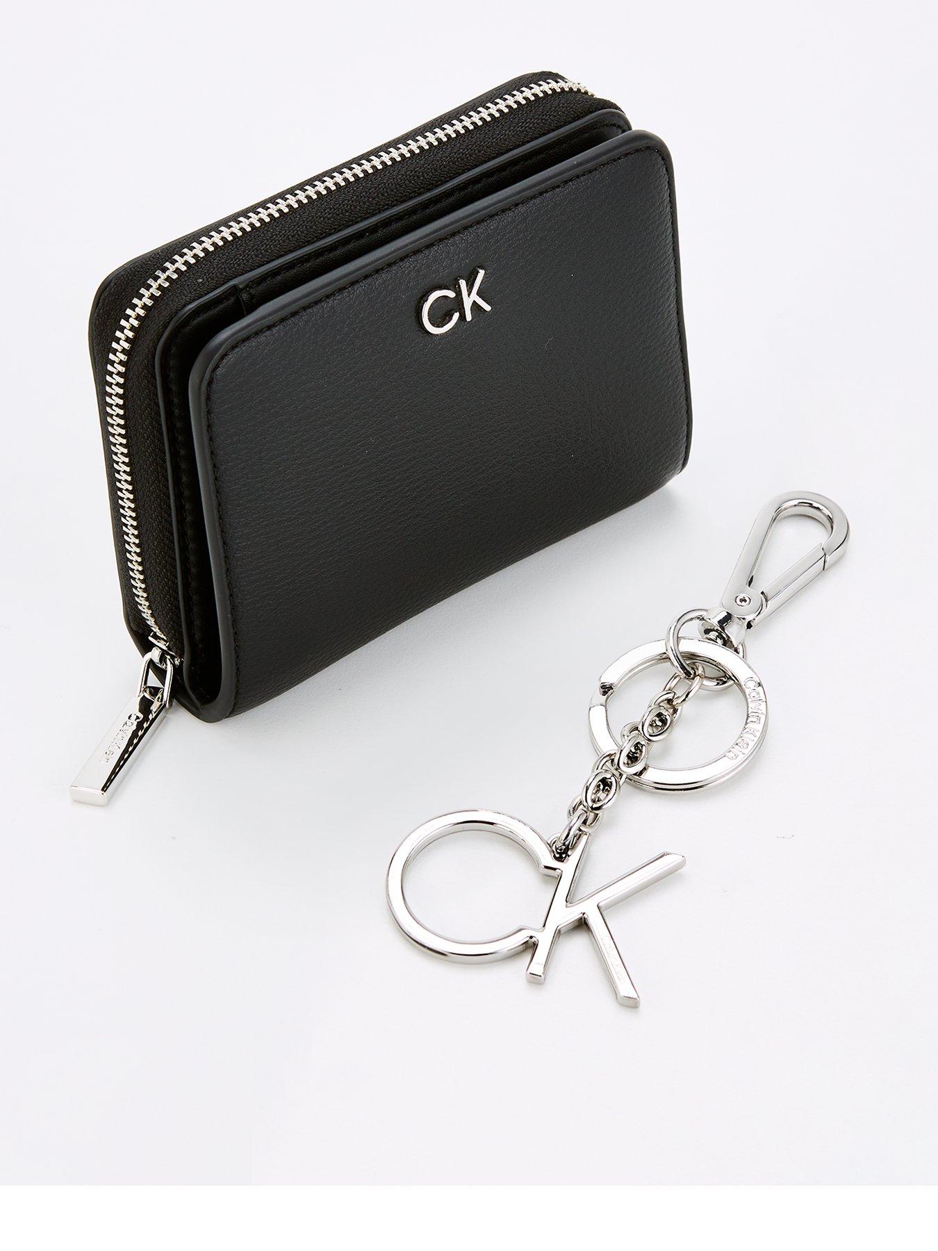 calvin-klein-purse-and-keyring-giftset-black