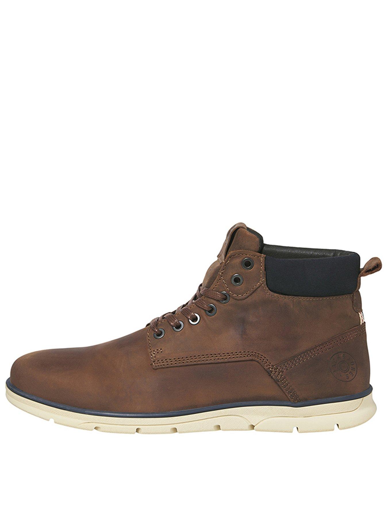 jack-jones-jack-amp-jones-leather-chukka-boots