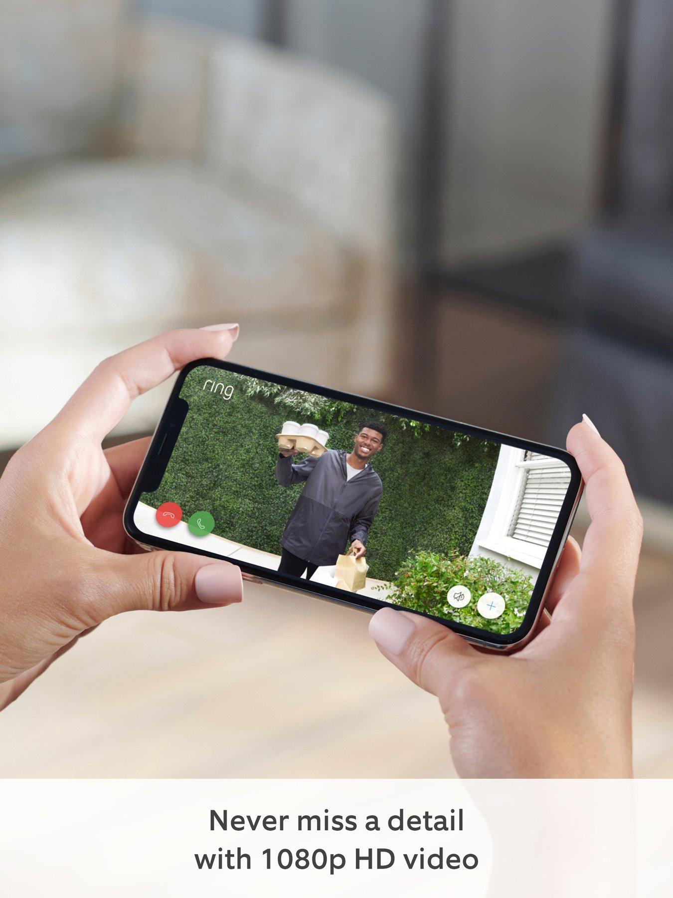 ring-ring-video-doorbell-wired-blackoutfit