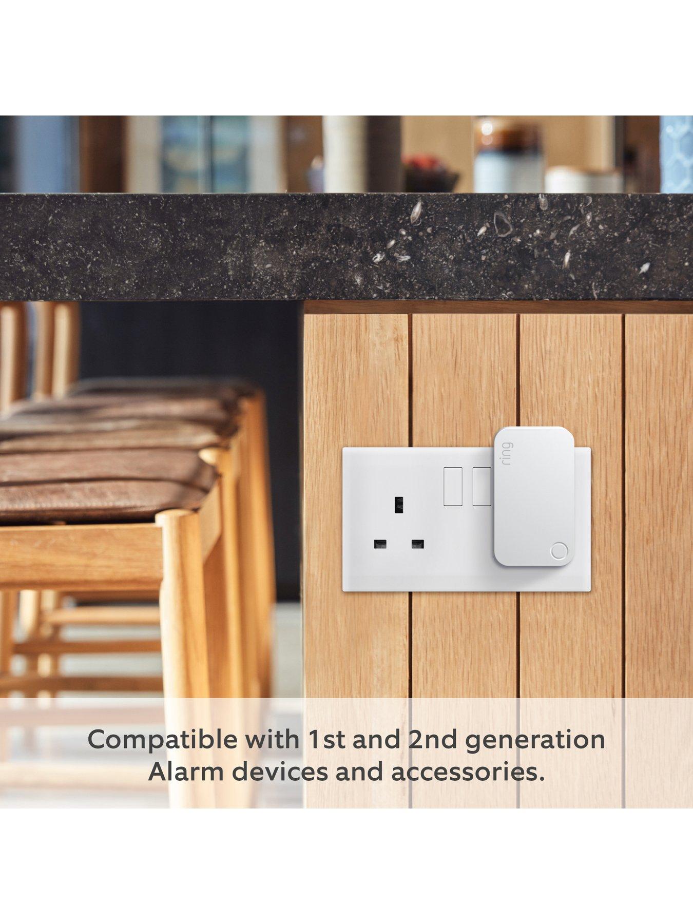 Image 3 of 6 of RING Alarm Range Extender (2nd Gen)
