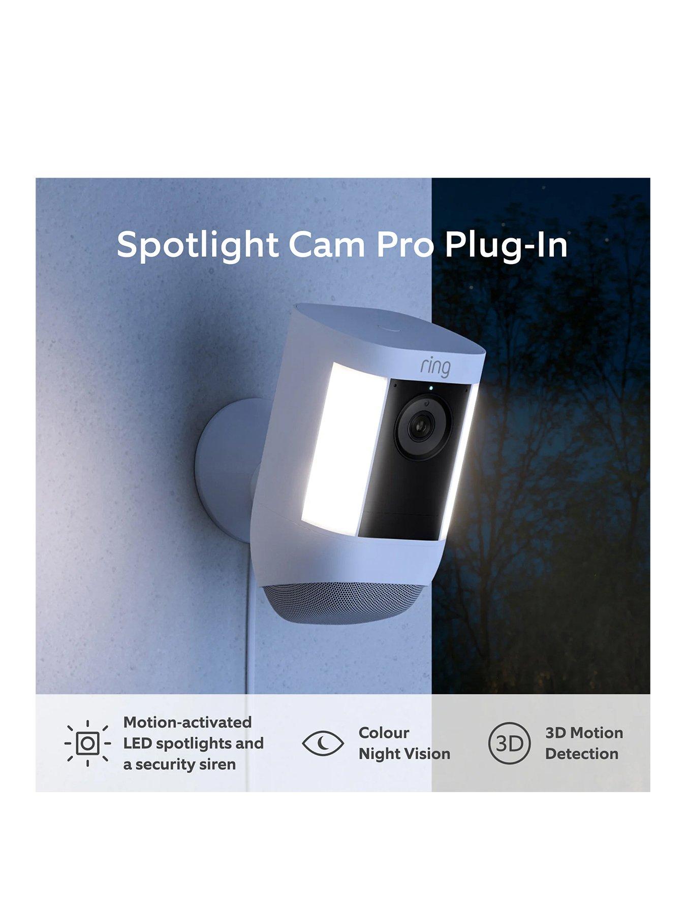 ring-spotlight-camera-pro-plug-instillFront