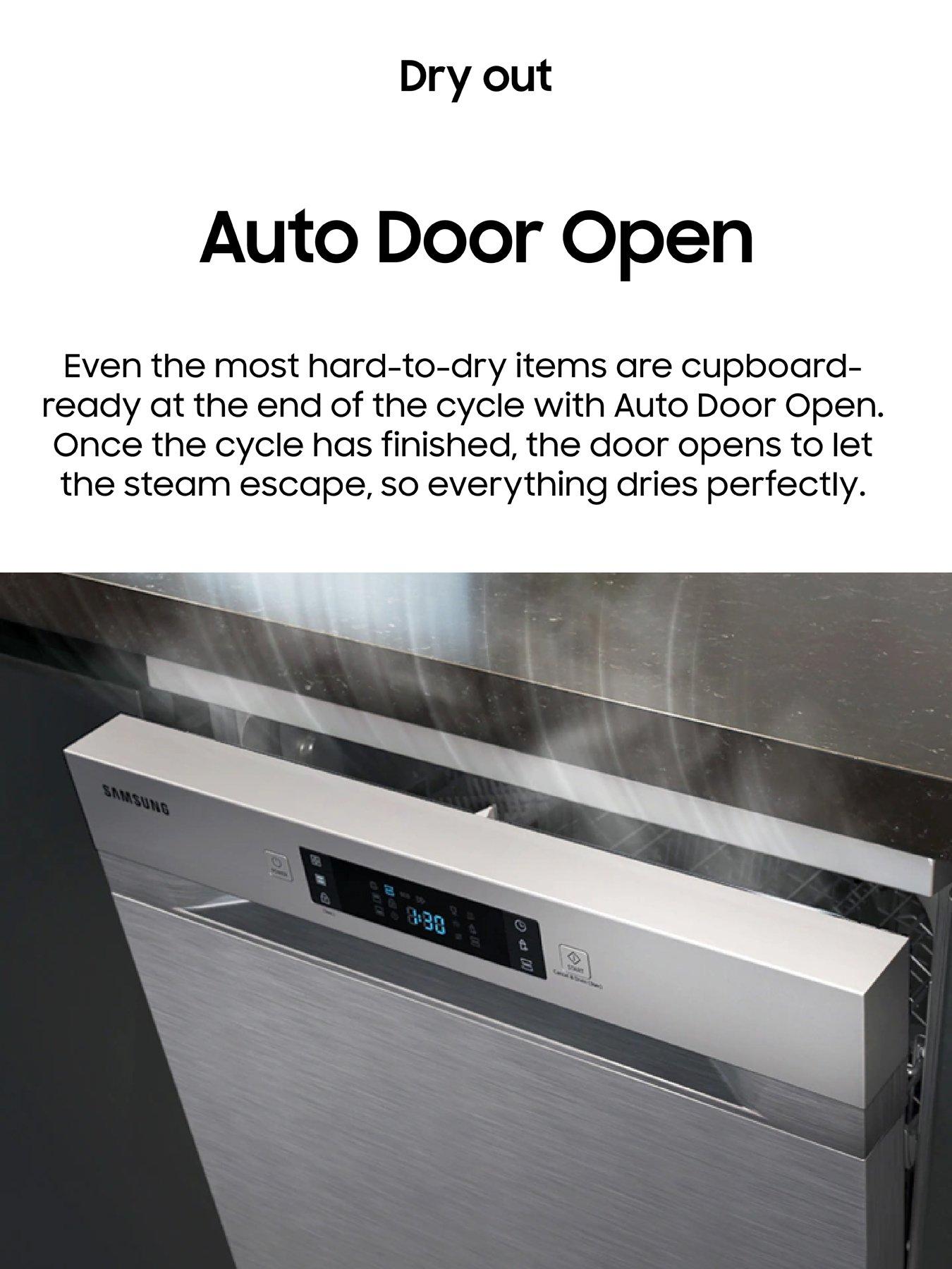 Image 6 of 8 of Samsung Series 7 DW60CG550B00EU Built in 60cm Wide, 14 Place Setting&nbsp;Dishwasher with Auto Door - Black control panel