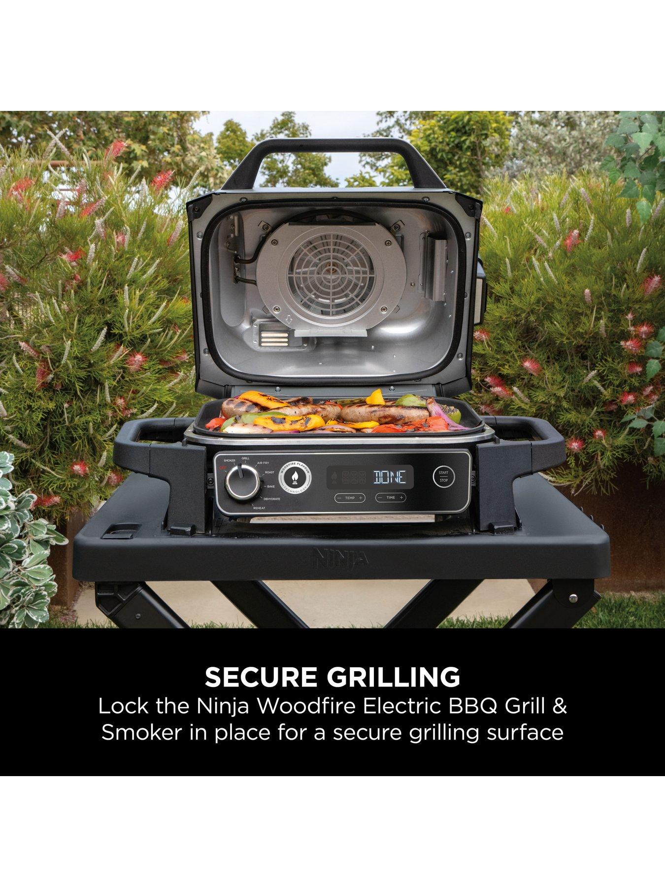 ninja-ninja-woodfire-electric-bbq-grill-standback