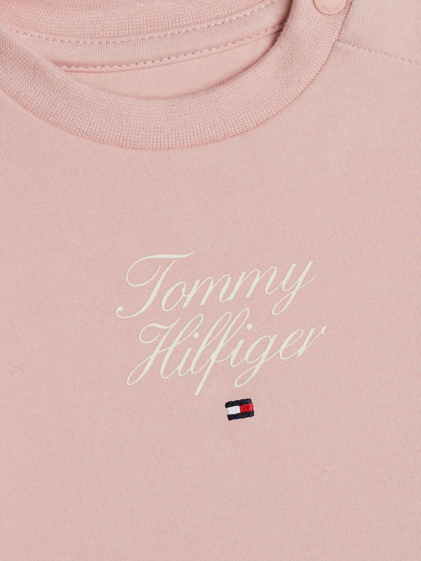 tommy-hilfiger-baby-essential-printed-long-sleeve-t-shirt-pinkoutfit