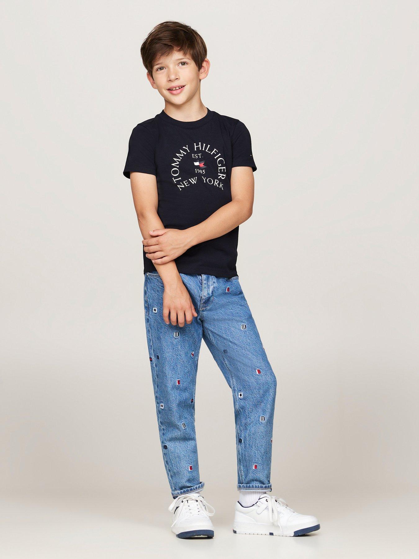 tommy-hilfiger-boys-nautical-arch-printed-reg-short-sleeve-t-shirt-navyoutfit