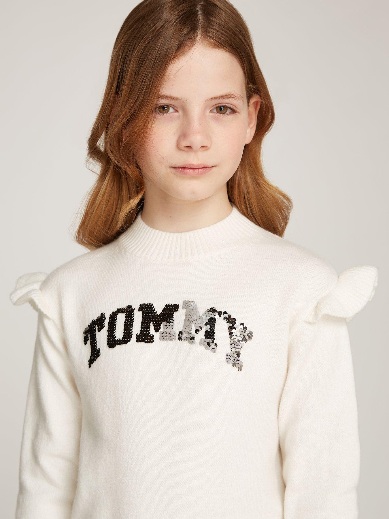 tommy-hilfiger-girls-tommy-reversible-sequin-logo-sweater-creamoutfit