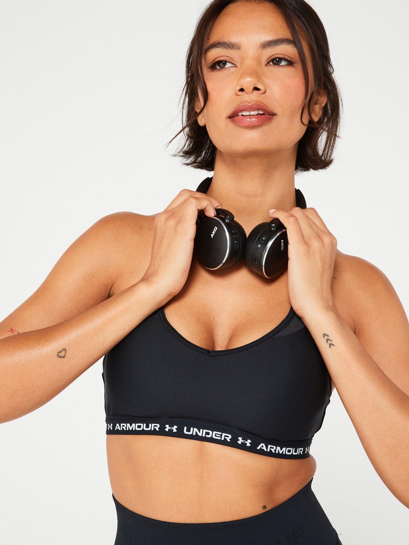 under-armour-womens-training-crossback-low-support-sports-bra-blackdetail