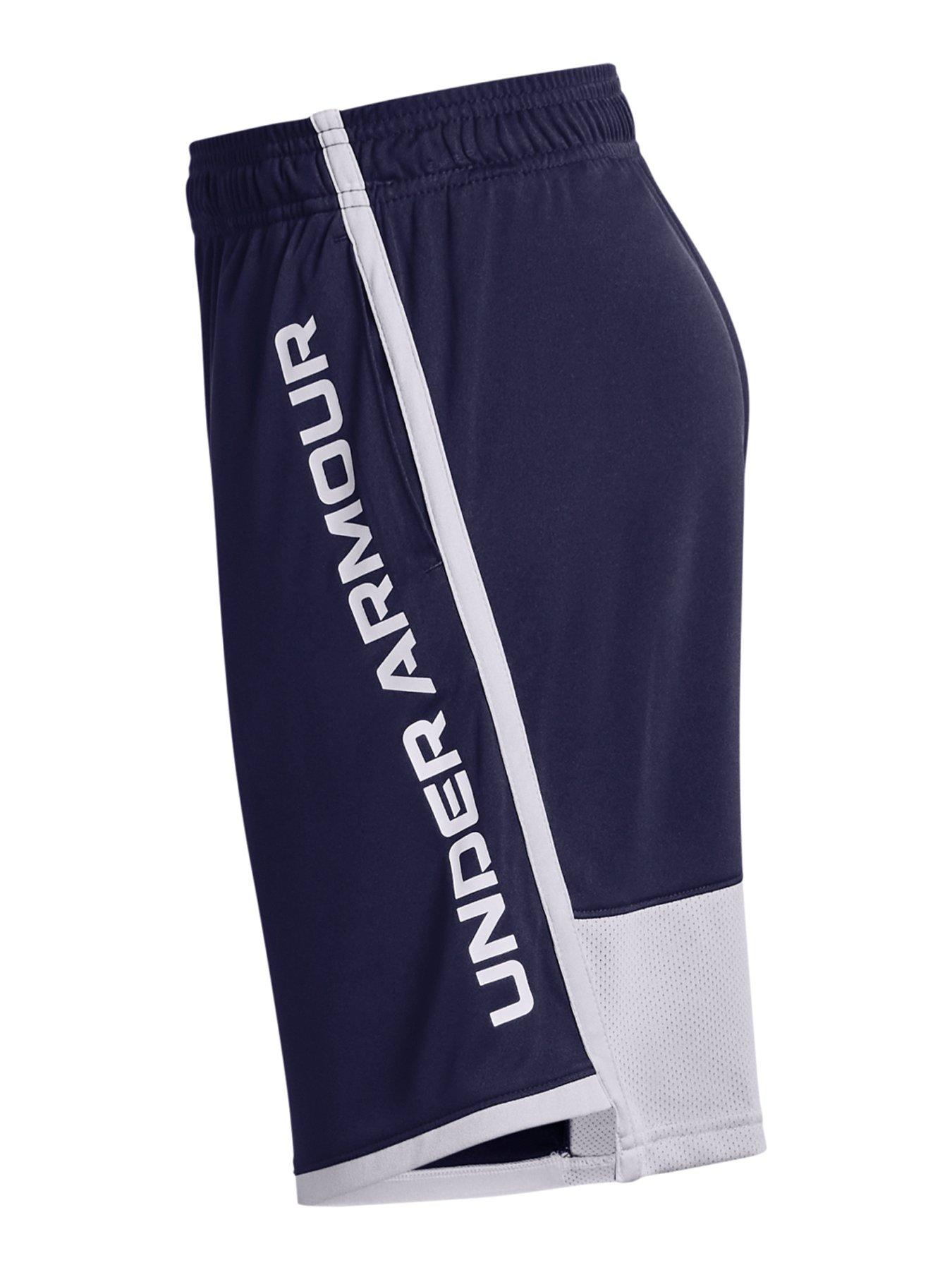 under-armour-boys-training-stunt-30-shorts-navyoutfit