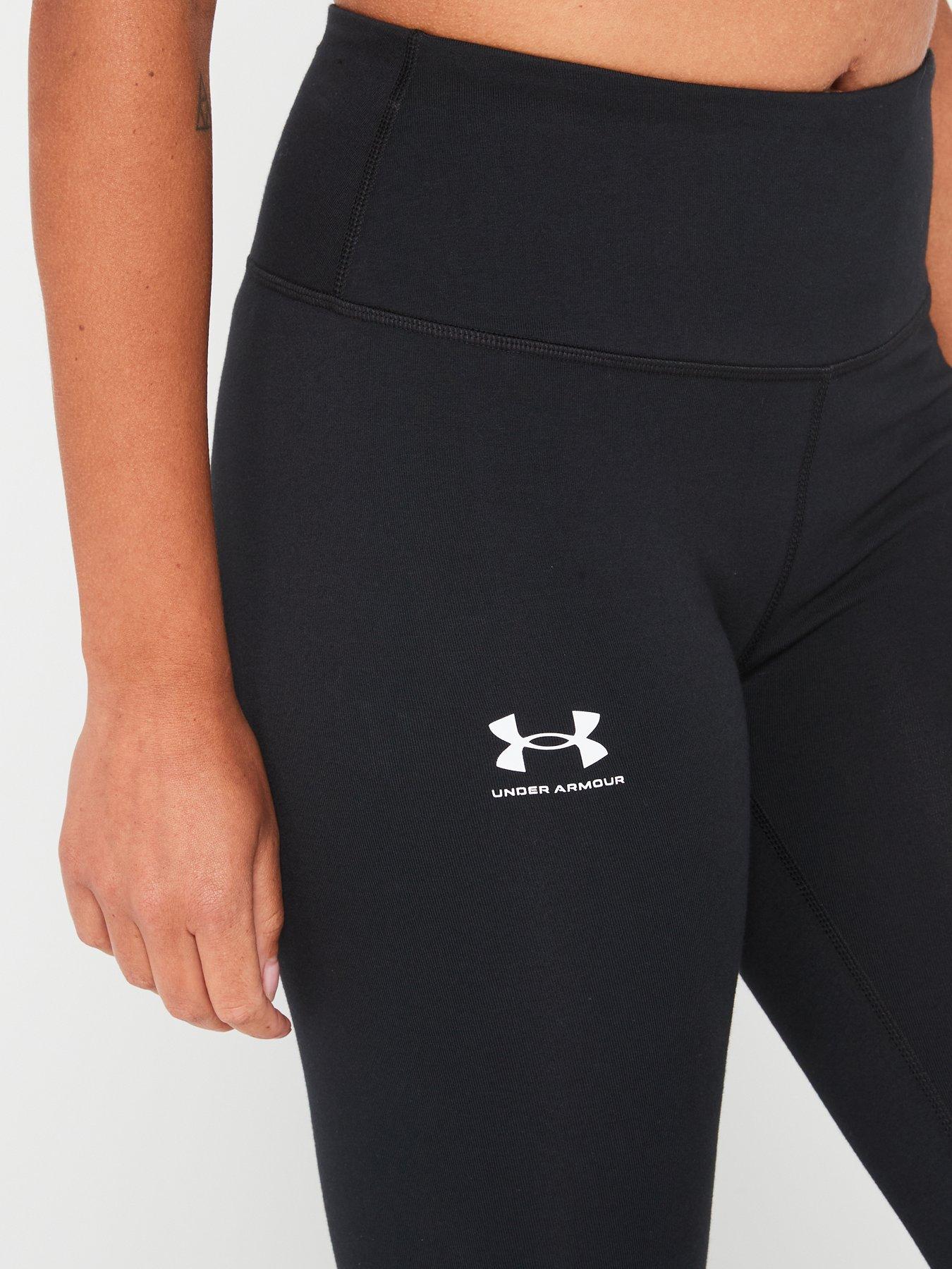 under-armour-womens-training-campus-leggings-blackoutfit