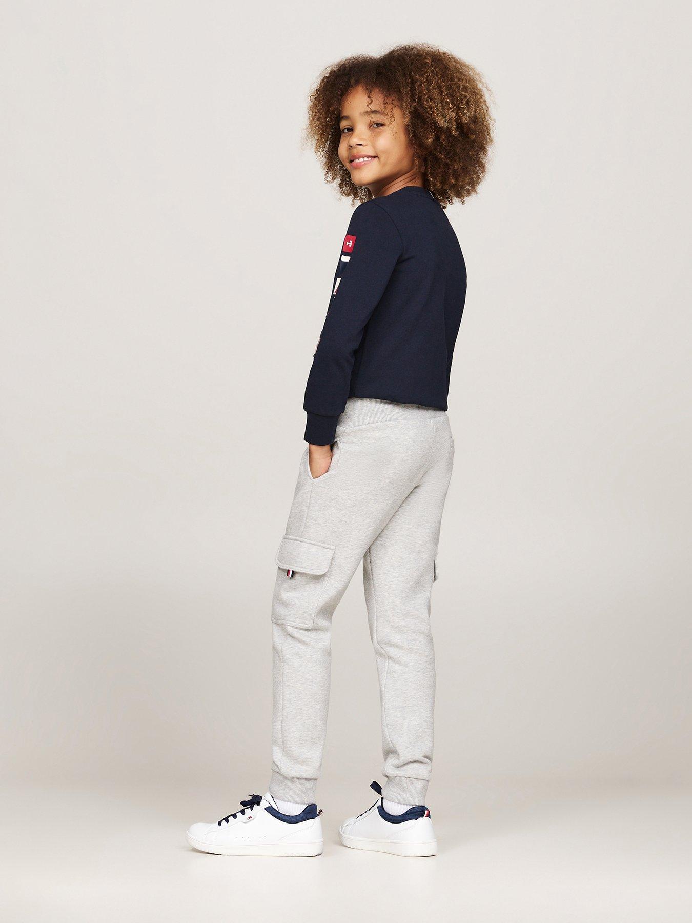 tommy-hilfiger-boys-monotype-fleece-reg-cargo-sweatpants-greyback