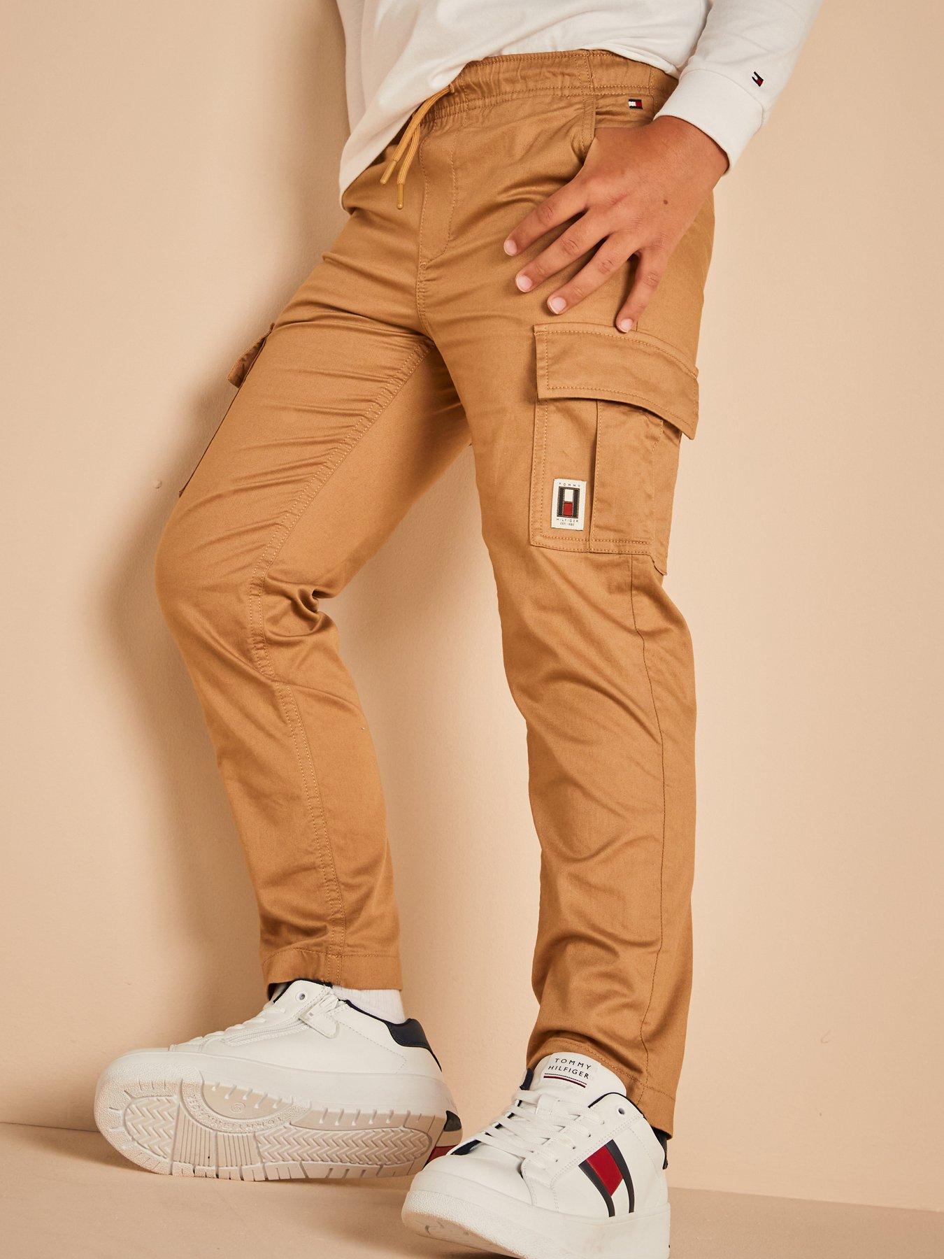 Hilfiger cargo pants deals