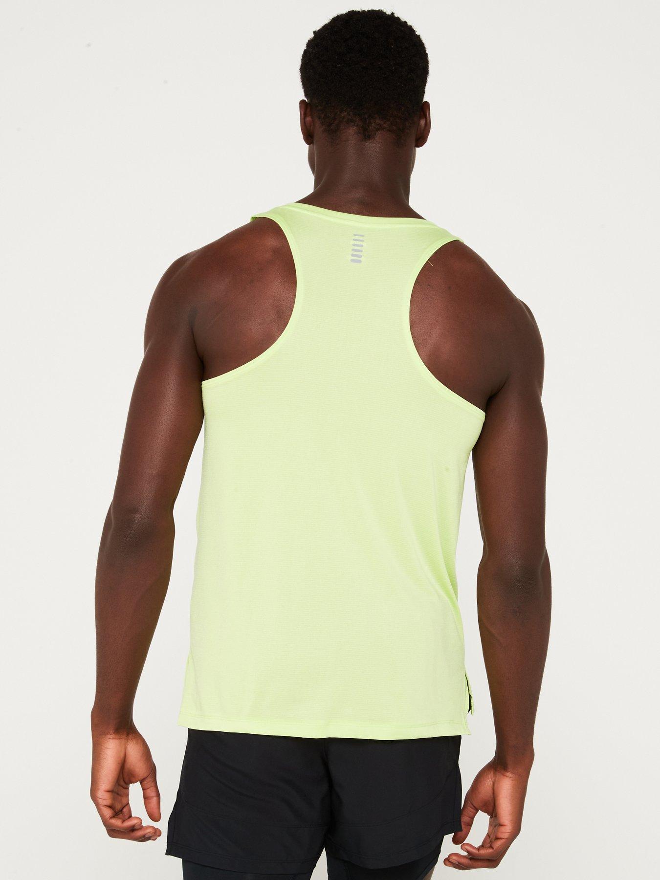 under-armour-mens-running-launch-singlet-greenstillFront