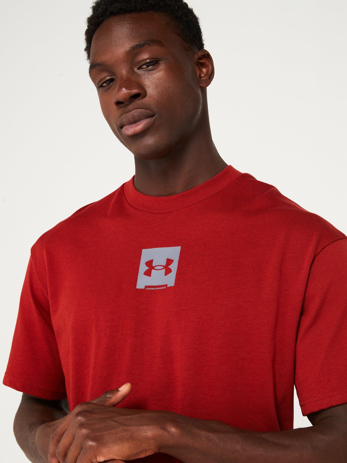 under-armour-mens-training-oversized-box-logo-t-shirt-brownoutfit