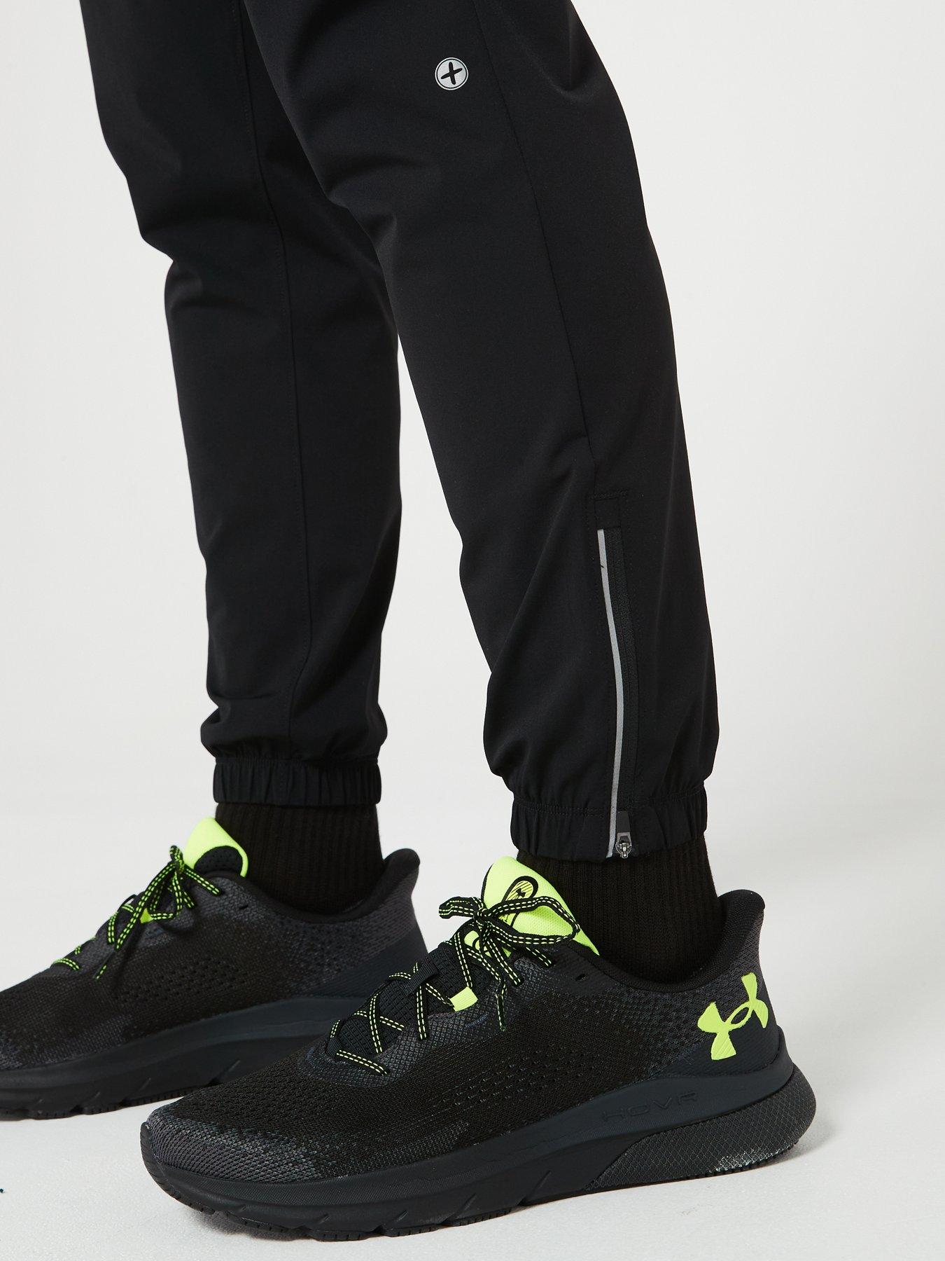 gym-coffee-mens-training-in-motion-jogger-blackdetail