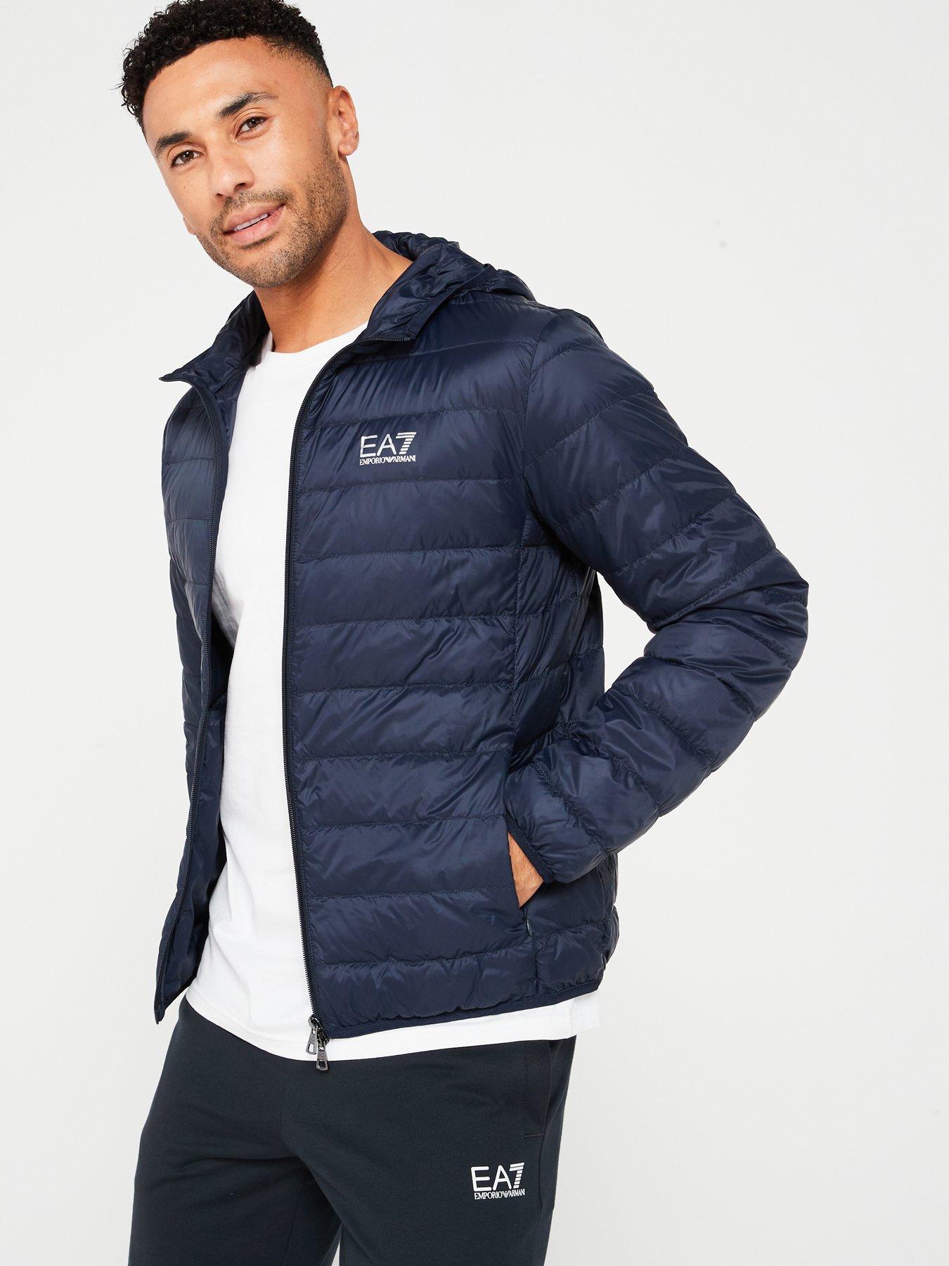 ea7-emporio-armani-ea7-emporio-armani-core-id-lightweight-padded-jacket-dark-blueoutfit