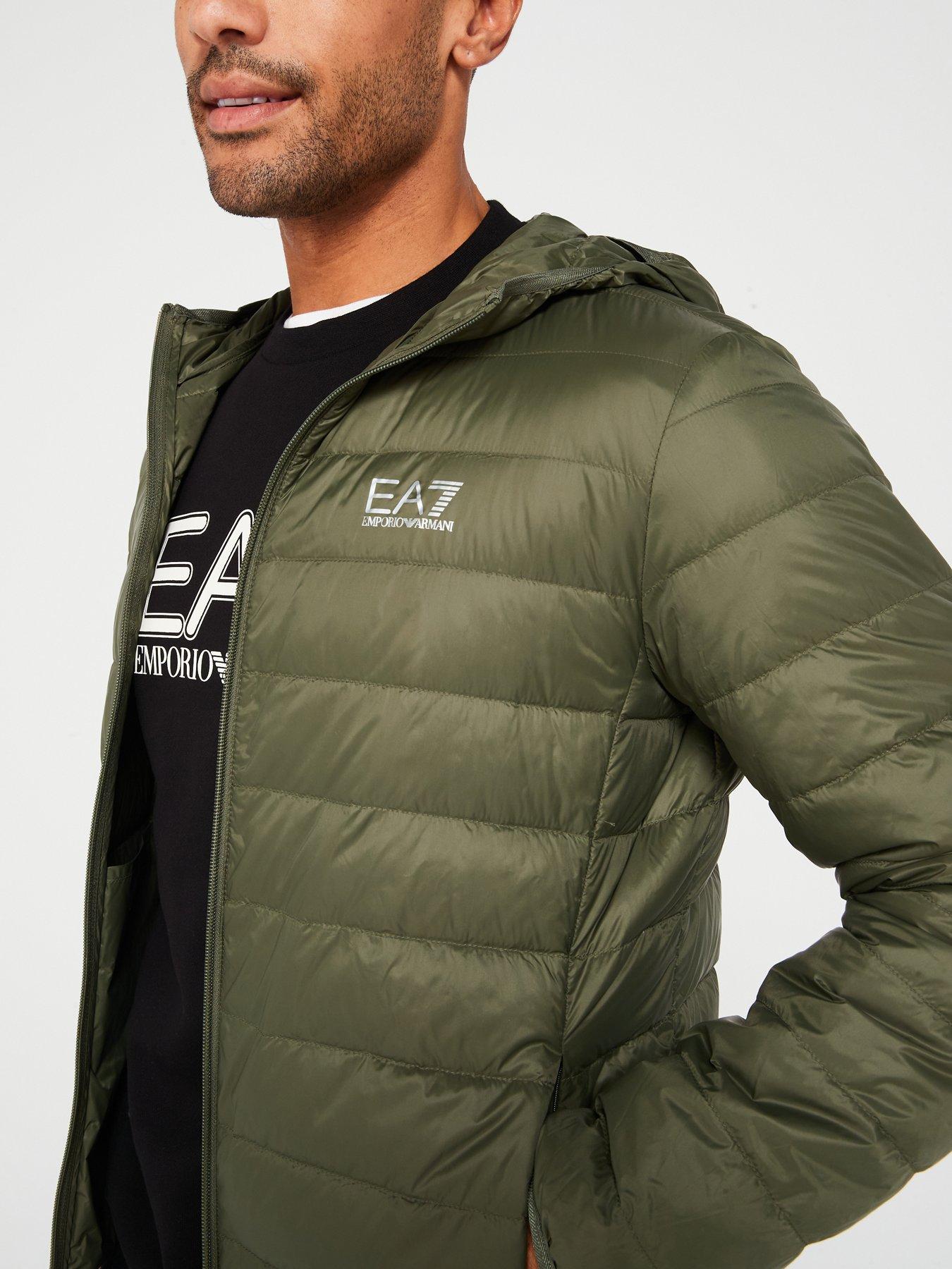 ea7-emporio-armani-ea7-emporio-armani-core-id-lightweight-padded-jacket-khakioutfit