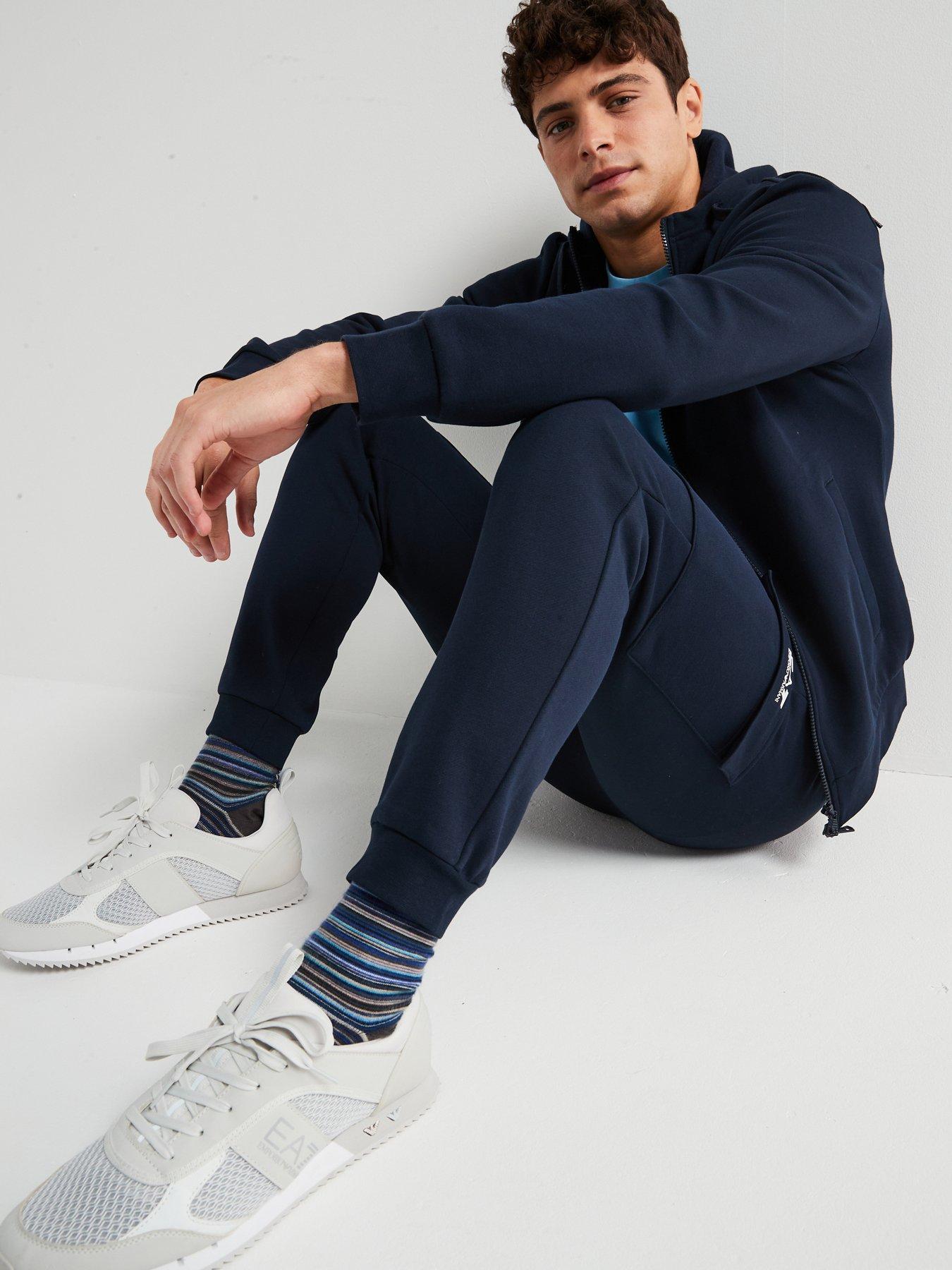 ea7-emporio-armani-ea7-emporio-armani-core-id-cargo-joggers-dark-blueoutfit