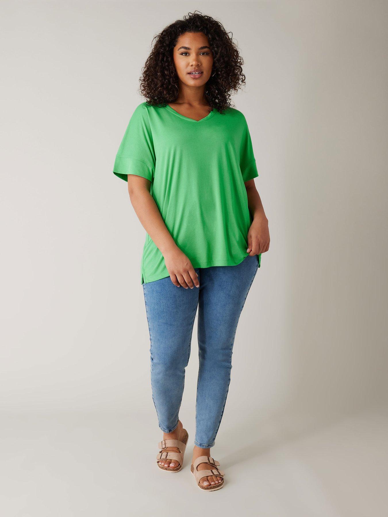 evans-v-neck-modal-t-shirt-greenback