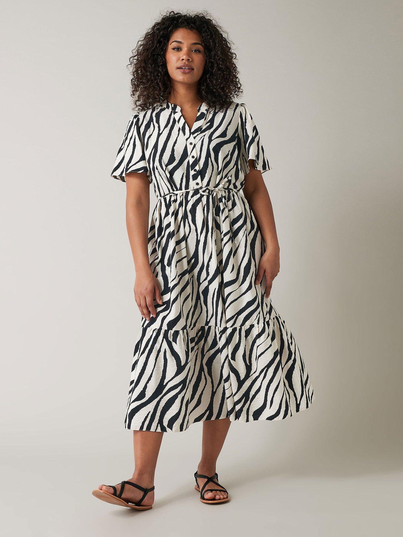 evans-angel-sleeve-animal-print-half-placket-dress-whiteback