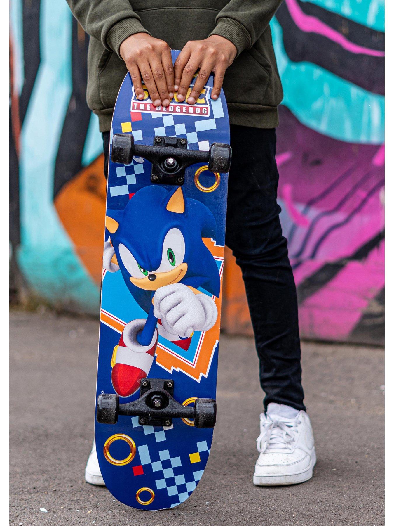 sonic-the-hedgehog-sonic-wooden-skateboardstillFront