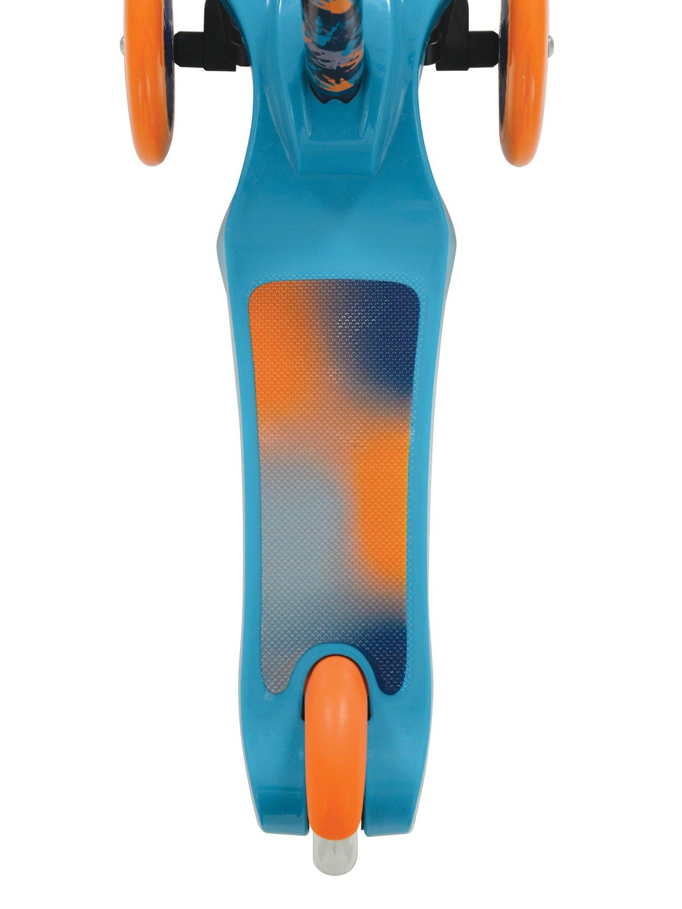 Image 6 of 7 of MoVe Mini Go Tilt Scooter with Dino Squishle