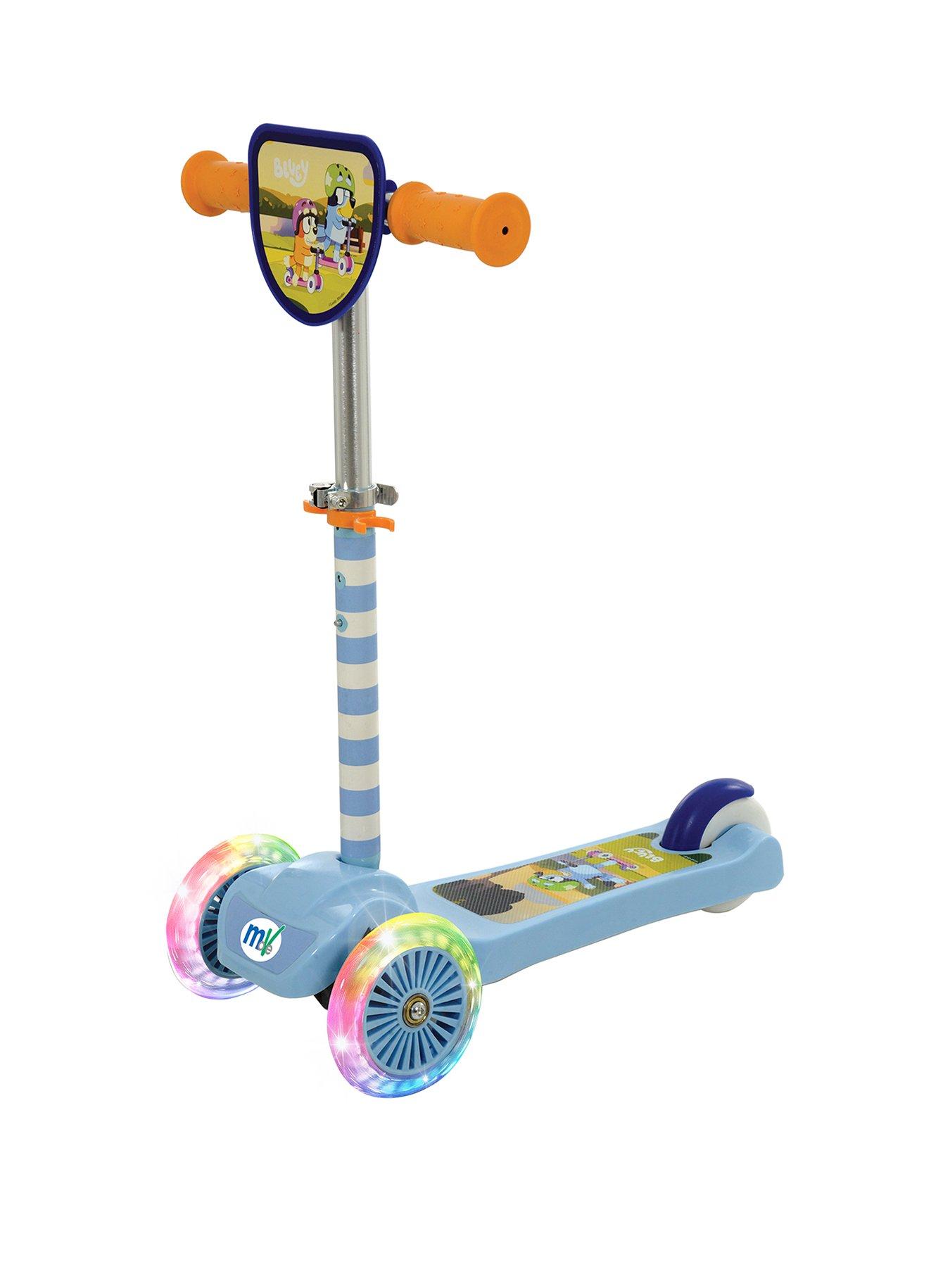 bluey-mini-go-tilt-scooter-with-lights