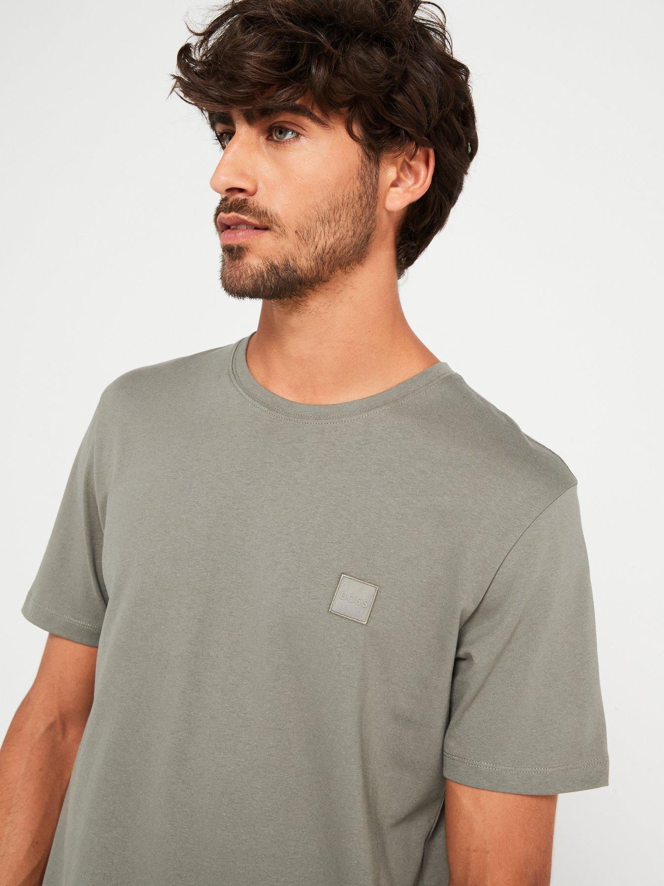 boss-boss-tales-tonal-logo-relaxed-fit-t-shirt-greyoutfit