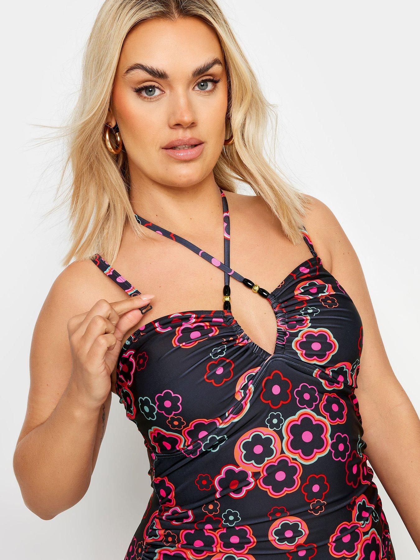 yours-curve-hippie-floral-bandeau-halter-swimsuitoutfit