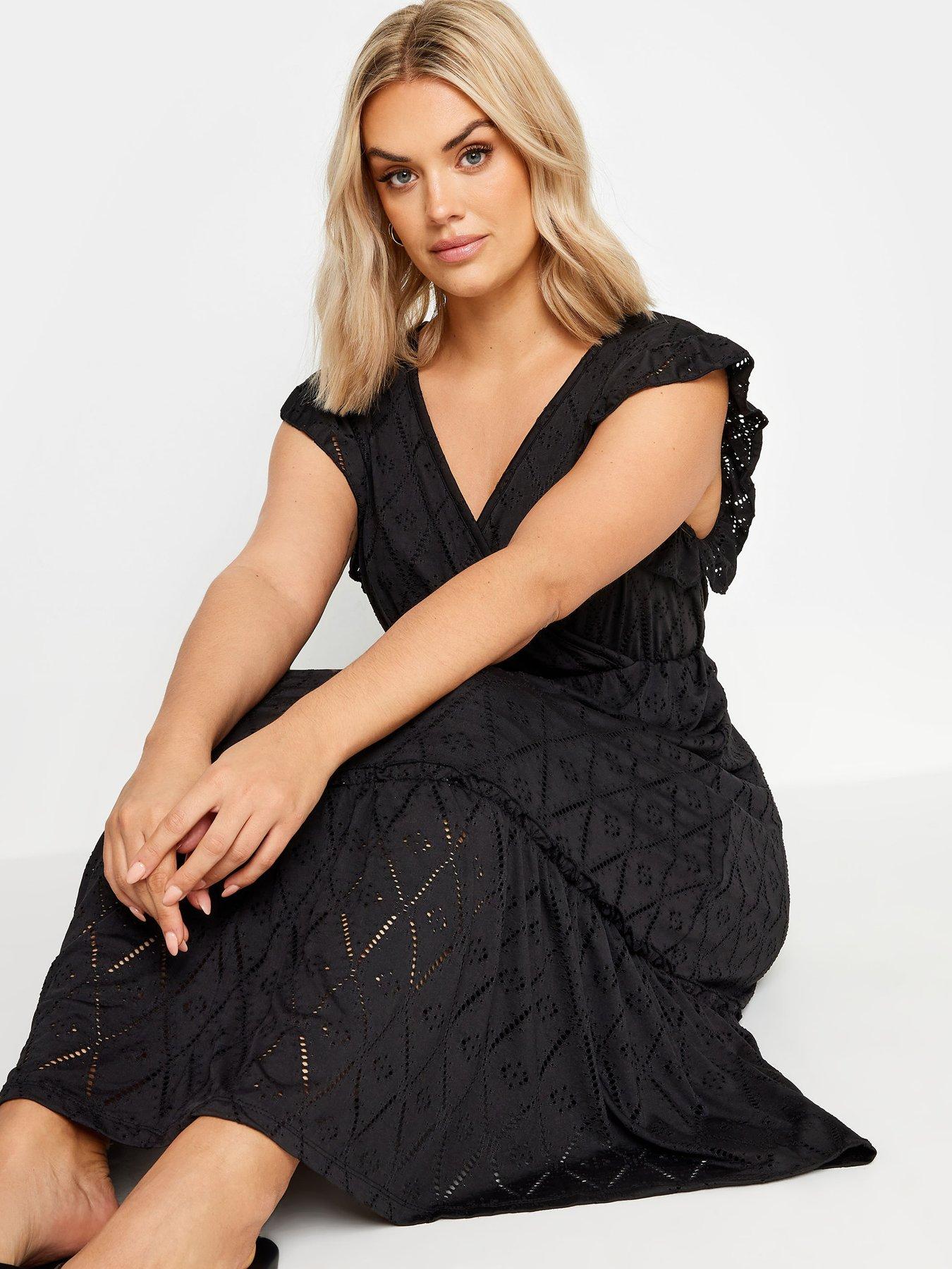 yours-curve-broderie-anglaise-dress-blackoutfit