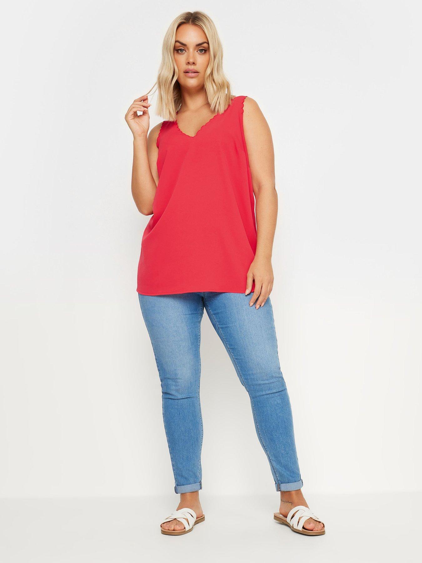 Image 3 of 4 of Yours Curve Scallop Edge Cami - Red