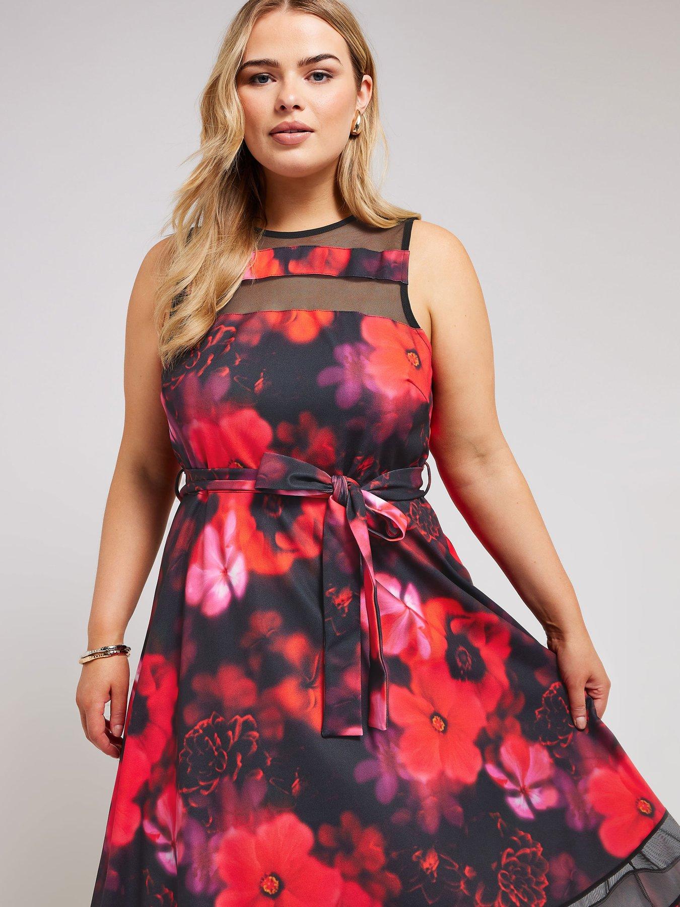 yours-curve-floral-mesh-panel-skater-dressoutfit