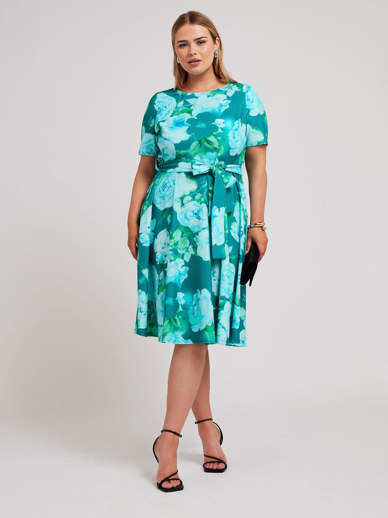 yours-curve-floral-skater-dressfront