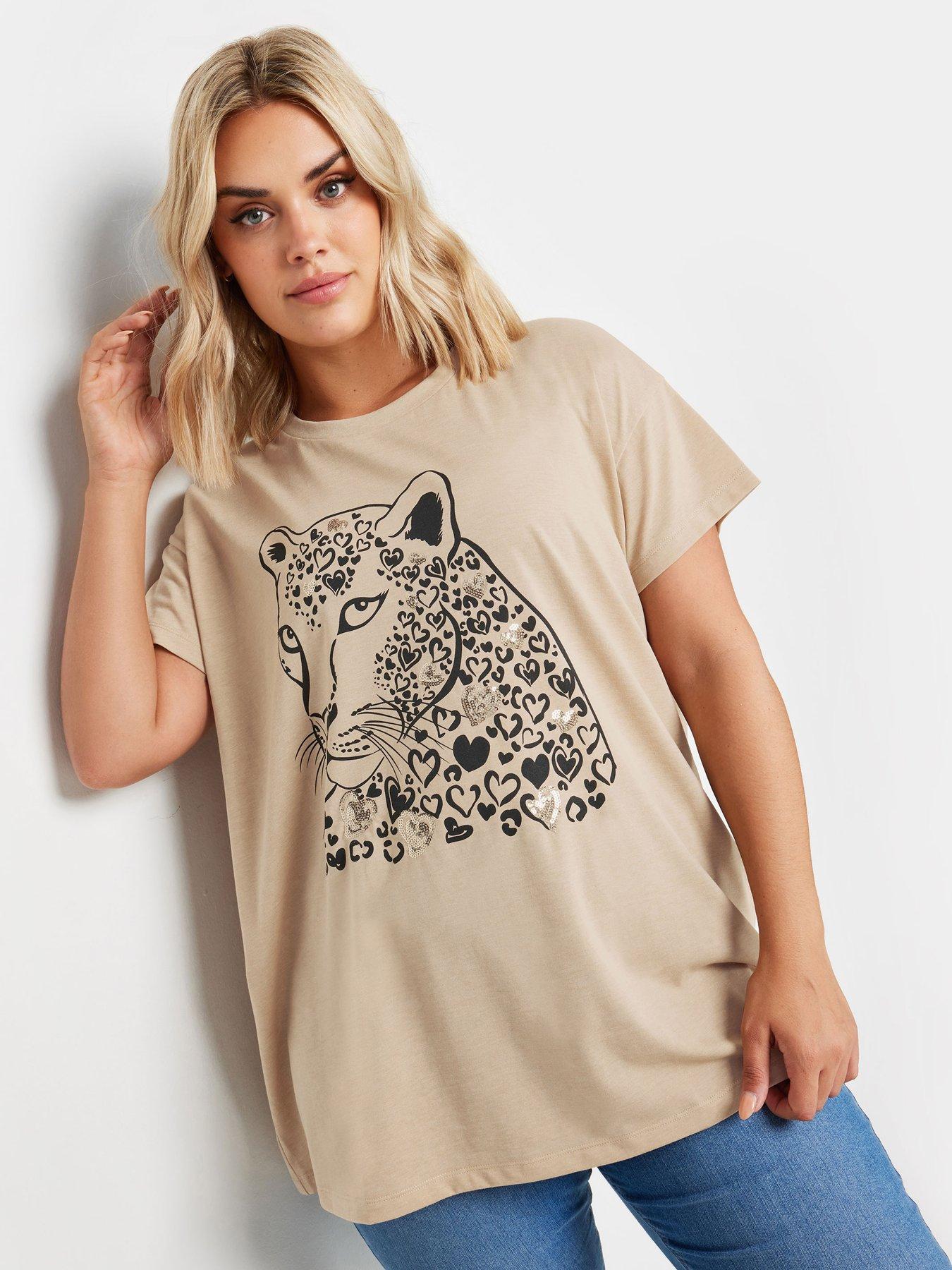 yours-curve-placement-print-t-shirtfront