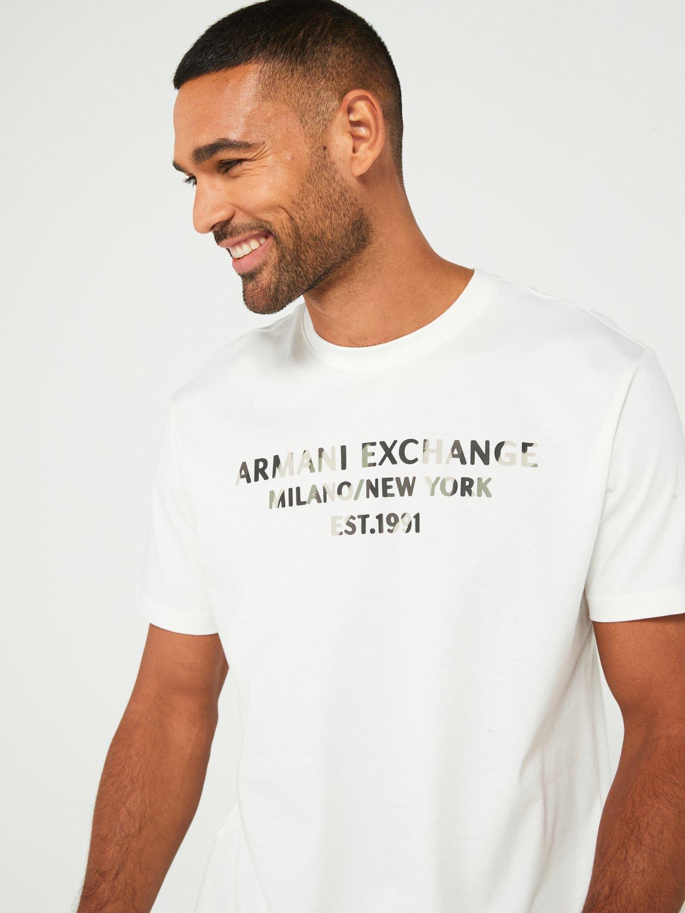 armani-exchange-armani-exchange-regular-fit-camo-inprint-logo-t-shirt-off-whiteoutfit